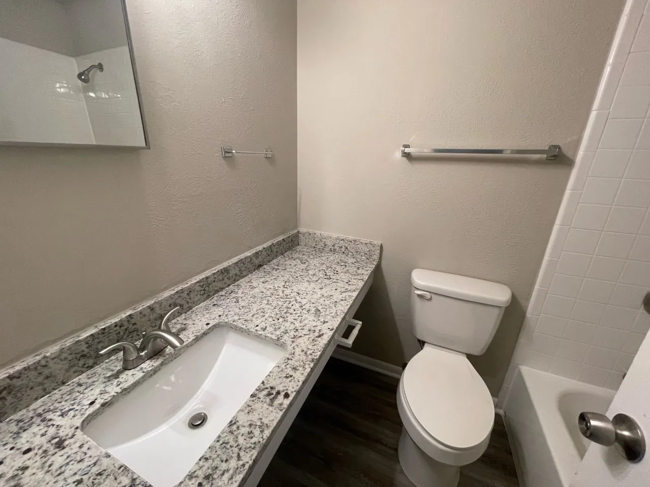 Single Family Residence For Rent in Tarrant County , 1517 VANDERBILT Drive, Arlington, Texas 76014, 3 Bedroom, 2 Bathroom, 1 Garage spaces, 1,164 Sqft, built in 1971, mls#21404490, Real Estate Agent in Arlington, Homes For Rent in Tarrant county, Homes For Rent in Arlington, Realtor in Arlington Texas, Real Estate Brokerage Independent Realty Texas, Luminita Cordes Realtor