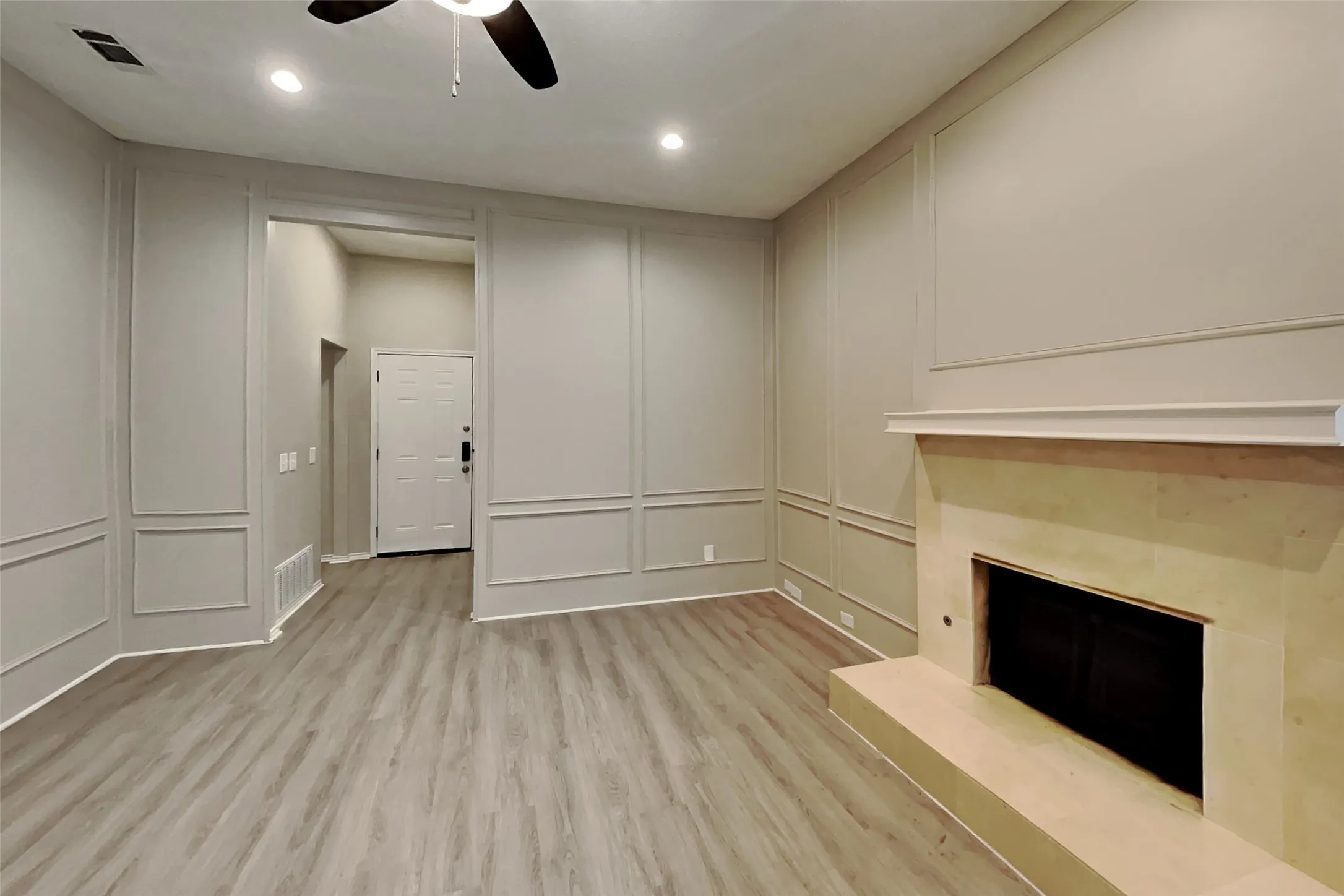 Single Family Residence For Rent in Collin County , 1100 Pin Oak Lane, Allen, Texas 75002, 3 Bedroom, 2 Bathroom, 2 Garage spaces, 1,395 Sqft, built in 1986, mls#21404482, Real Estate Agent in Allen, Homes For Rent in Collin county, Homes For Rent in Allen, Realtor in Allen Texas, Real Estate Brokerage Independent Realty Texas, Luminita Cordes Realtor