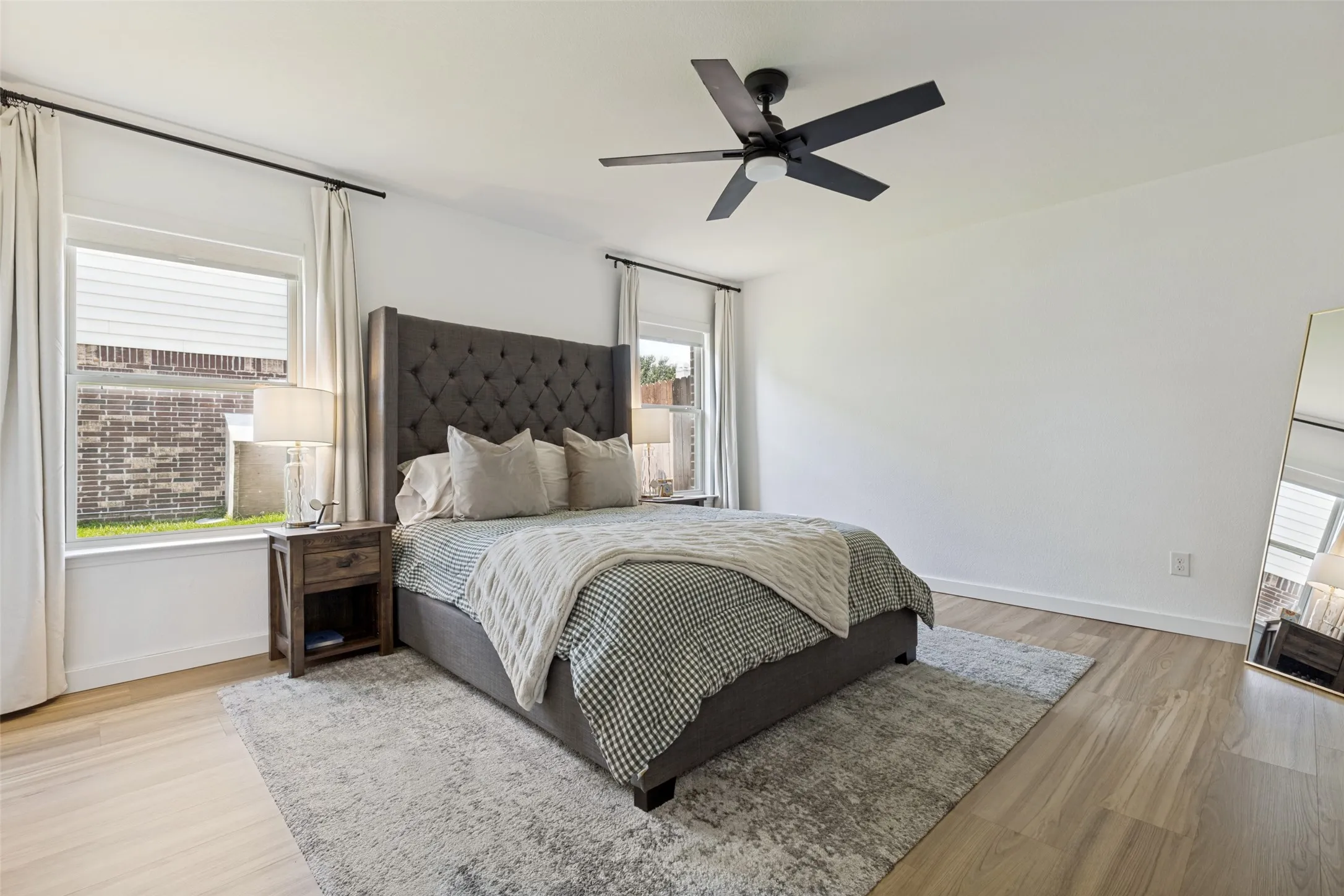 Single Family Residence For Sale in Dallas County , 14845 Magnolia Lane, Balch Springs, Texas 75180, 3 Bedroom, 2 Bathroom, 2 Garage spaces, 1,818 Sqft, built in 2016, mls#21404495, Real Estate Agent in Balch Springs, Homes For Sale in Dallas county, Homes For Sale in Balch Springs, Realtor in Balch Springs Texas, Real Estate Brokerage Independent Realty Texas, Luminita Cordes Realtor