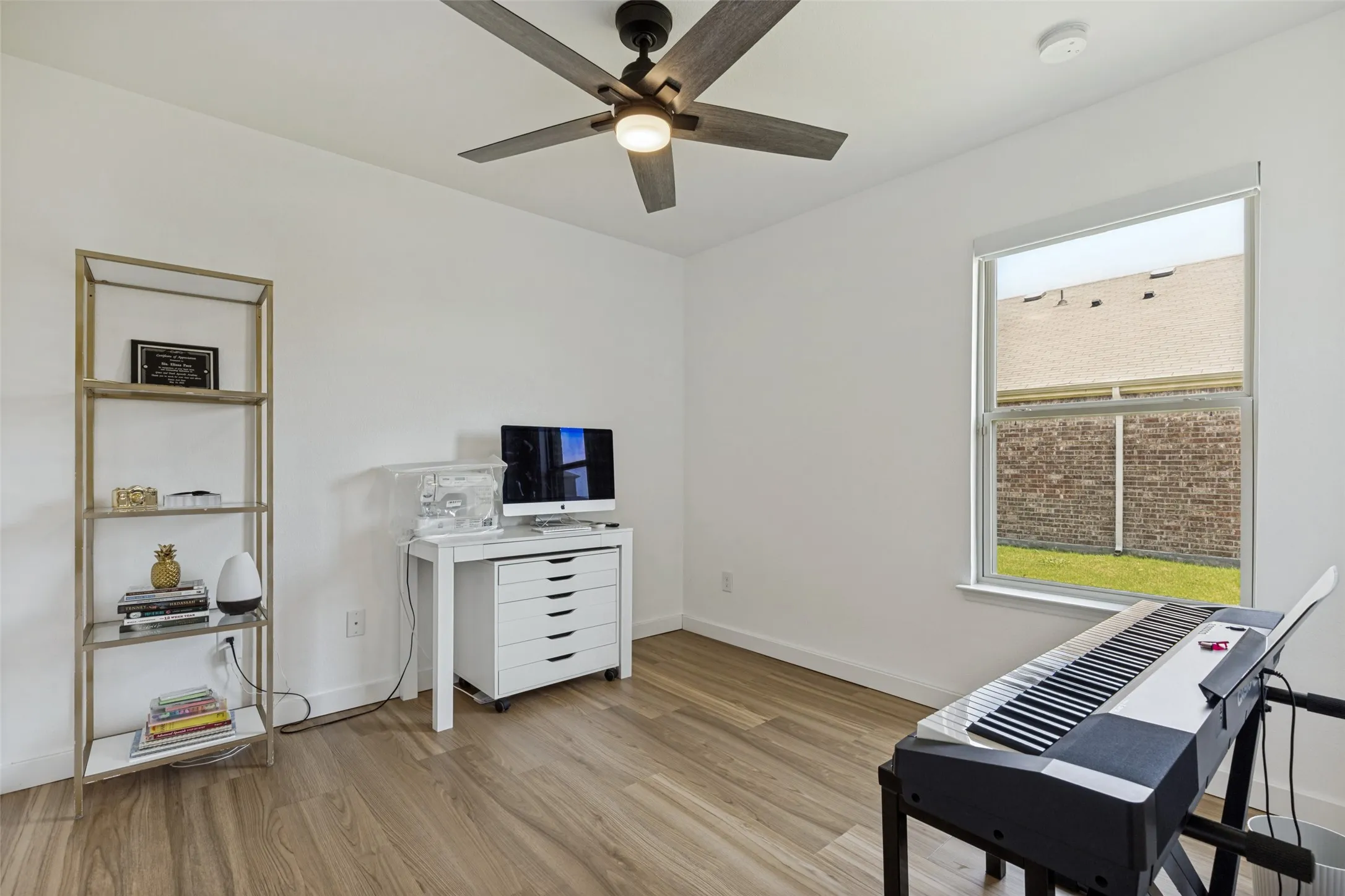 Single Family Residence For Sale in Dallas County , 14845 Magnolia Lane, Balch Springs, Texas 75180, 3 Bedroom, 2 Bathroom, 2 Garage spaces, 1,818 Sqft, built in 2016, mls#21404495, Real Estate Agent in Balch Springs, Homes For Sale in Dallas county, Homes For Sale in Balch Springs, Realtor in Balch Springs Texas, Real Estate Brokerage Independent Realty Texas, Luminita Cordes Realtor