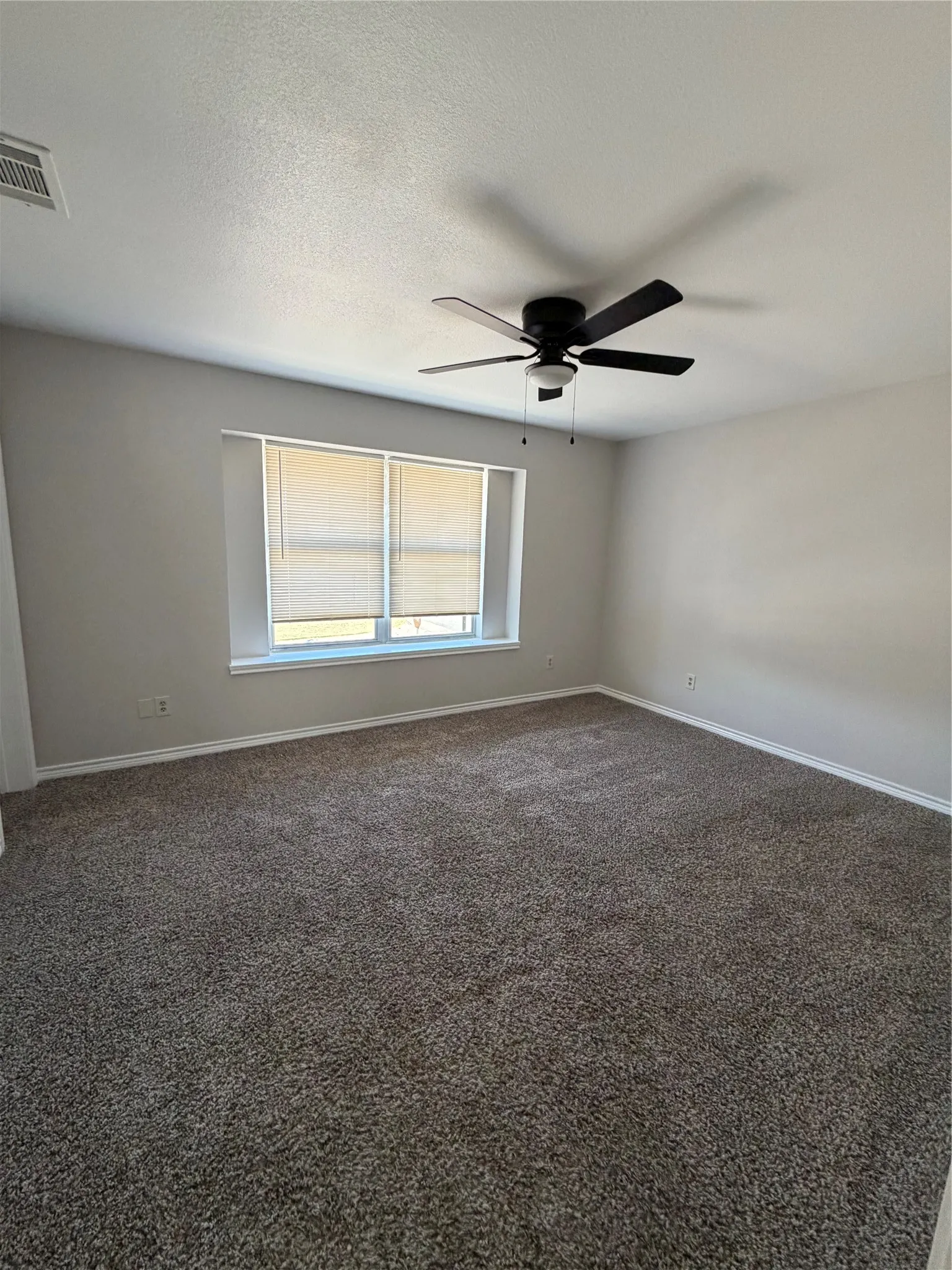 Duplex For Rent in Mc Lennan County , 2543 Pascal Court B, Waco, Texas 76706, 3 Bedroom, 4 Bathroom, 2 Garage spaces, 2,700 Sqft, built in 2005, mls#21404497, Real Estate Agent in Waco, Homes For Rent in Mc Lennan county, Homes For Rent in Waco, Realtor in Waco Texas, Real Estate Brokerage Independent Realty Texas, Luminita Cordes Realtor