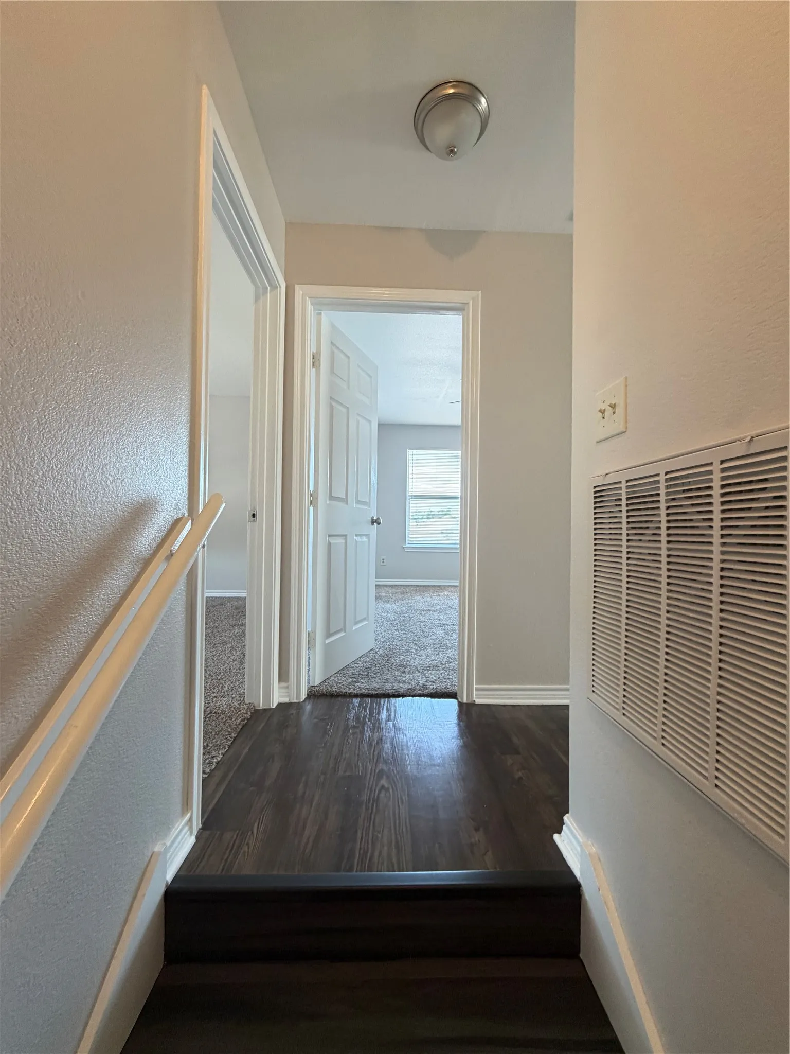 Duplex For Rent in Mc Lennan County , 2543 Pascal Court B, Waco, Texas 76706, 3 Bedroom, 4 Bathroom, 2 Garage spaces, 2,700 Sqft, built in 2005, mls#21404497, Real Estate Agent in Waco, Homes For Rent in Mc Lennan county, Homes For Rent in Waco, Realtor in Waco Texas, Real Estate Brokerage Independent Realty Texas, Luminita Cordes Realtor