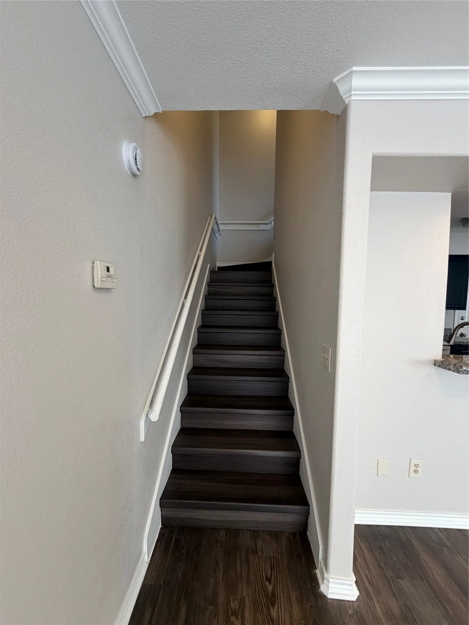 Duplex For Rent in Mc Lennan County , 2543 Pascal Court B, Waco, Texas 76706, 3 Bedroom, 4 Bathroom, 2 Garage spaces, 2,700 Sqft, built in 2005, mls#21404497, Real Estate Agent in Waco, Homes For Rent in Mc Lennan county, Homes For Rent in Waco, Realtor in Waco Texas, Real Estate Brokerage Independent Realty Texas, Luminita Cordes Realtor