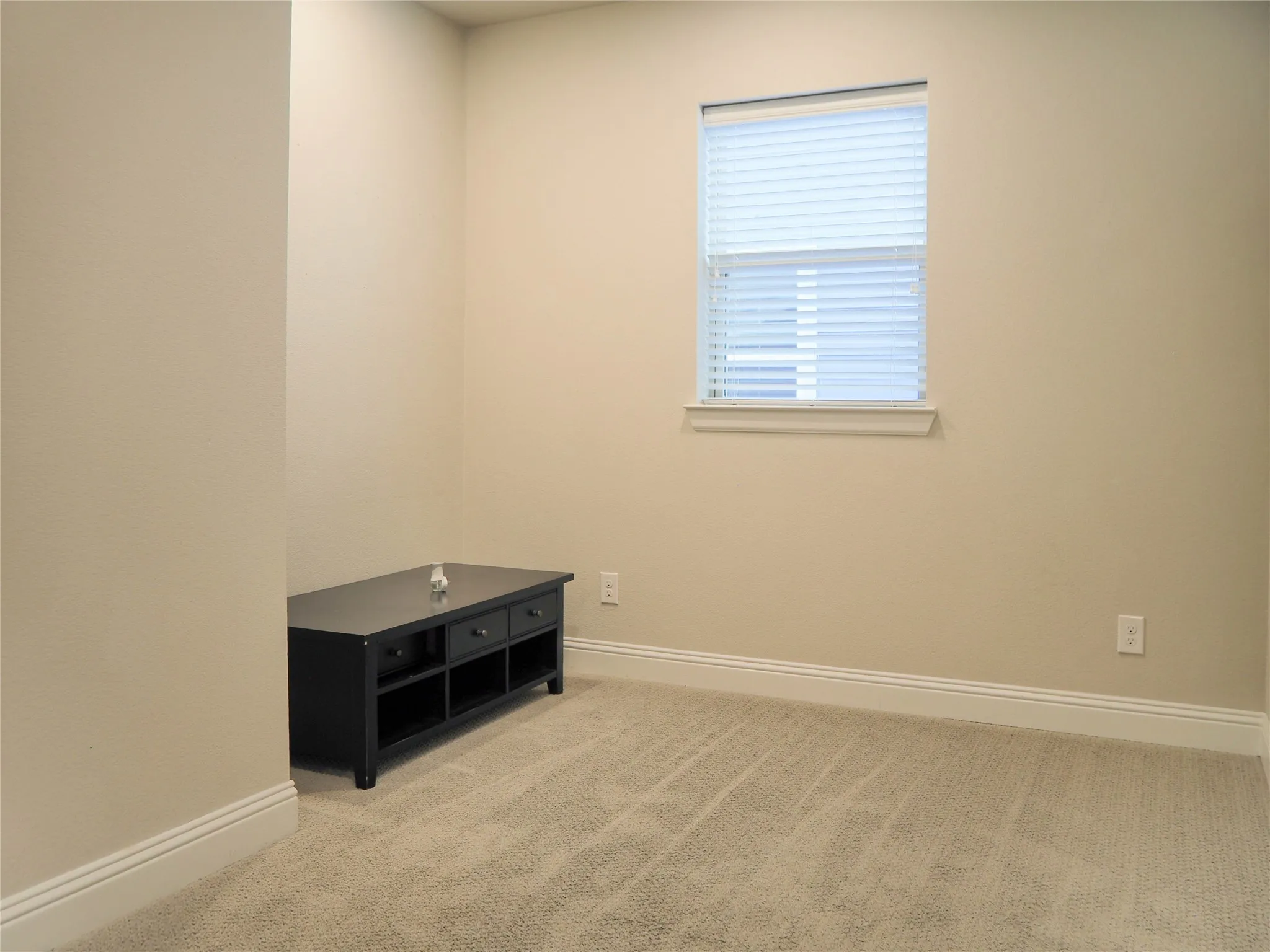 Single Family Residence For Sale in Dallas County , 6316 Abercorn Drive, Rowlett, Texas 75089, 4 Bedroom, 4 Bathroom, 3 Garage spaces, 3,359 Sqft, built in 2017, mls#21404501, Real Estate Agent in Rowlett, Homes For Sale in Dallas county, Homes For Sale in Rowlett, Realtor in Rowlett Texas, Real Estate Brokerage Independent Realty Texas, Luminita Cordes Realtor