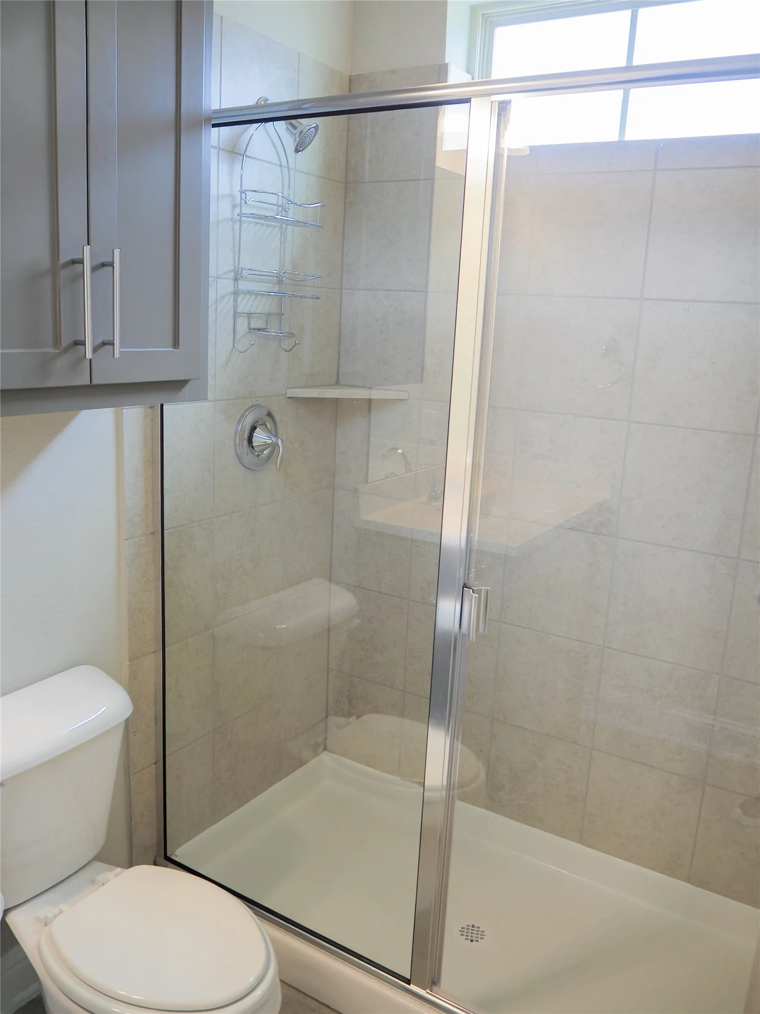 Single Family Residence For Sale in Dallas County , 6316 Abercorn Drive, Rowlett, Texas 75089, 4 Bedroom, 4 Bathroom, 3 Garage spaces, 3,359 Sqft, built in 2017, mls#21404501, Real Estate Agent in Rowlett, Homes For Sale in Dallas county, Homes For Sale in Rowlett, Realtor in Rowlett Texas, Real Estate Brokerage Independent Realty Texas, Luminita Cordes Realtor