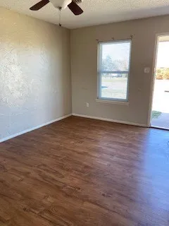 Duplex For Rent in Taylor County , 1001 Presidio Drive 1003, Abilene, Texas 79605, 2 Bedroom, 1 Bathroom, Garage spaces, 624 Sqft, built in 1978, mls#21404509, Real Estate Agent in Abilene, Homes For Rent in Taylor county, Homes For Rent in Abilene, Realtor in Abilene Texas, Real Estate Brokerage Independent Realty Texas, Luminita Cordes Realtor