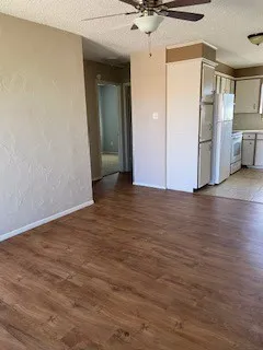 Duplex For Rent in Taylor County , 1001 Presidio Drive 1003, Abilene, Texas 79605, 2 Bedroom, 1 Bathroom, Garage spaces, 624 Sqft, built in 1978, mls#21404509, Real Estate Agent in Abilene, Homes For Rent in Taylor county, Homes For Rent in Abilene, Realtor in Abilene Texas, Real Estate Brokerage Independent Realty Texas, Luminita Cordes Realtor