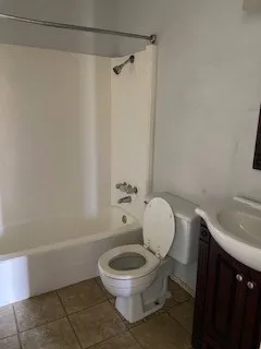 Duplex For Rent in Taylor County , 1001 Presidio Drive 1003, Abilene, Texas 79605, 2 Bedroom, 1 Bathroom, Garage spaces, 624 Sqft, built in 1978, mls#21404509, Real Estate Agent in Abilene, Homes For Rent in Taylor county, Homes For Rent in Abilene, Realtor in Abilene Texas, Real Estate Brokerage Independent Realty Texas, Luminita Cordes Realtor
