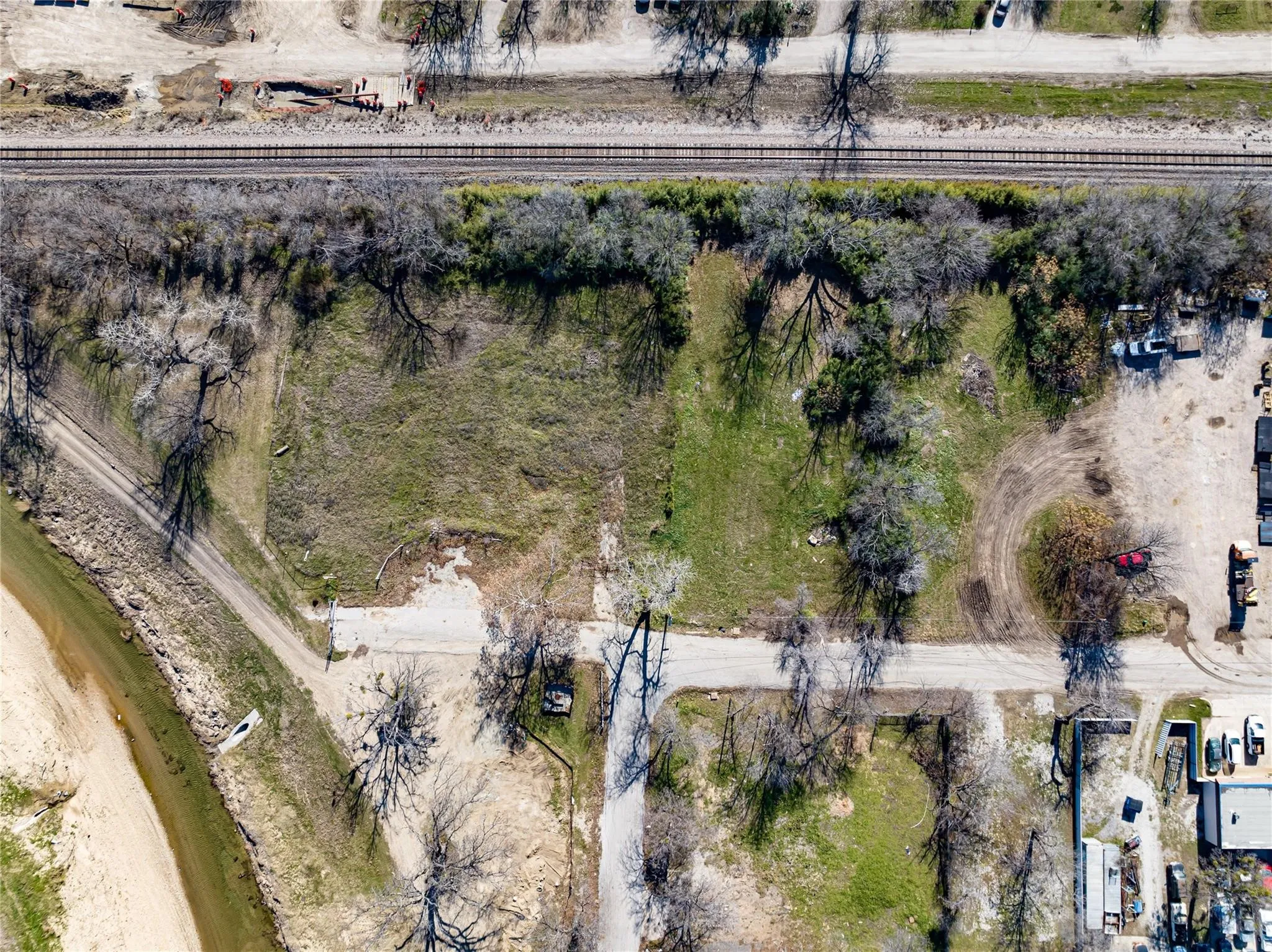 Aerial view of property and surrounding area