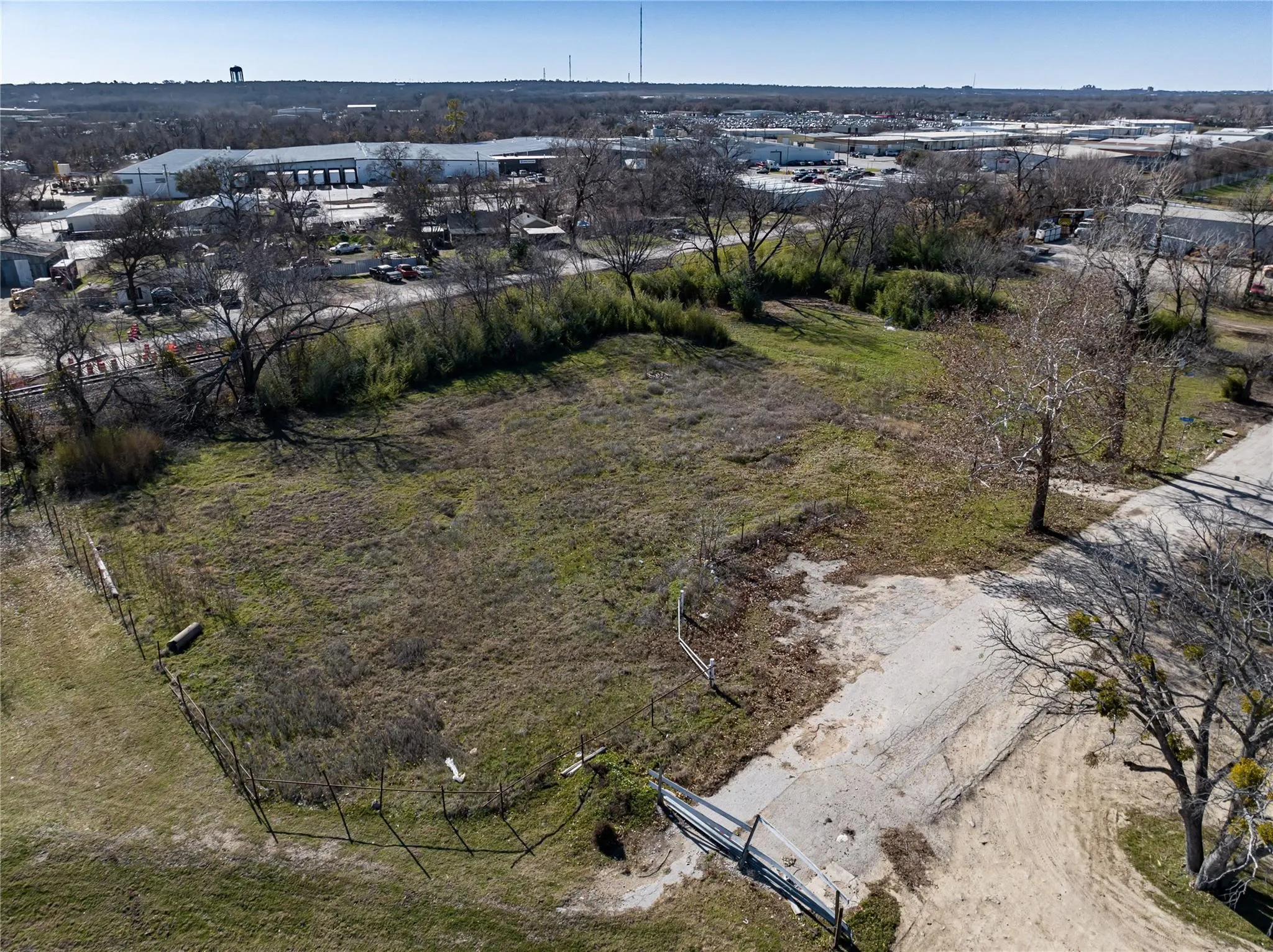 Aerial view of property and surrounding area