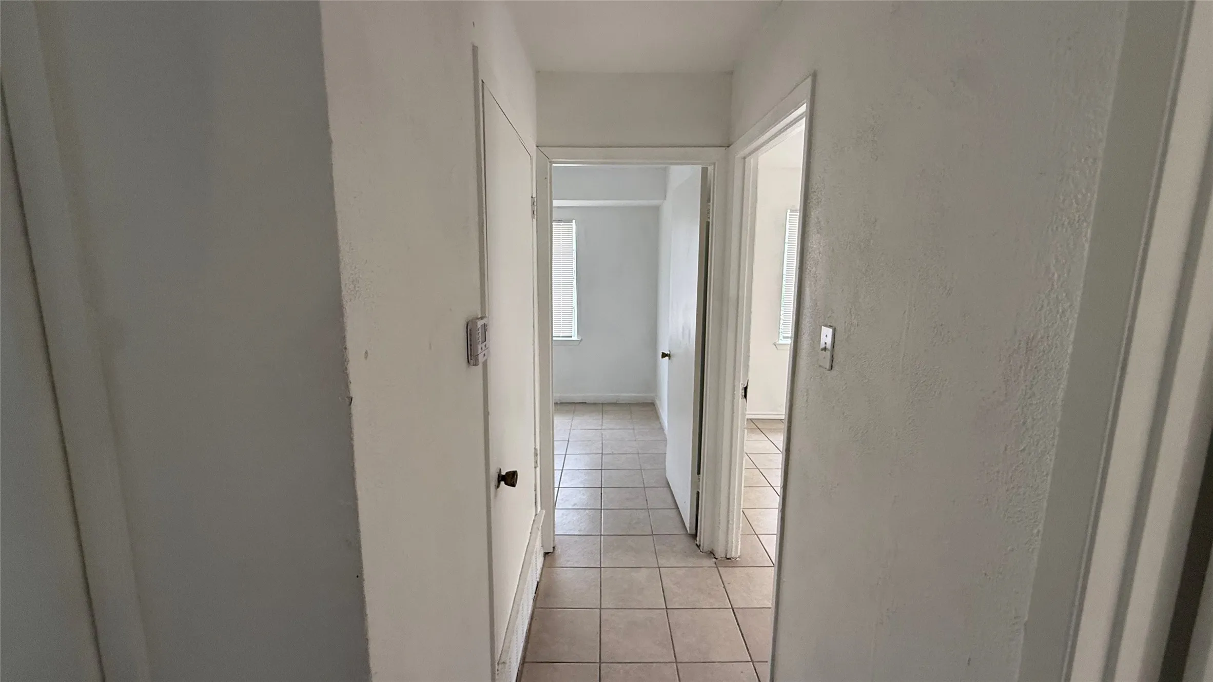 Single Family Residence For Sale in Hunt County , 4916 Mcdougal Street, Greenville, Texas 75401, 4 Bedroom, 2 Bathroom, Garage spaces, 1,266 Sqft, built in 1975, mls#21403590, Real Estate Agent in Greenville, Homes For Sale in Hunt county, Homes For Sale in Greenville, Realtor in Greenville Texas, Real Estate Brokerage Independent Realty Texas, Luminita Cordes Realtor