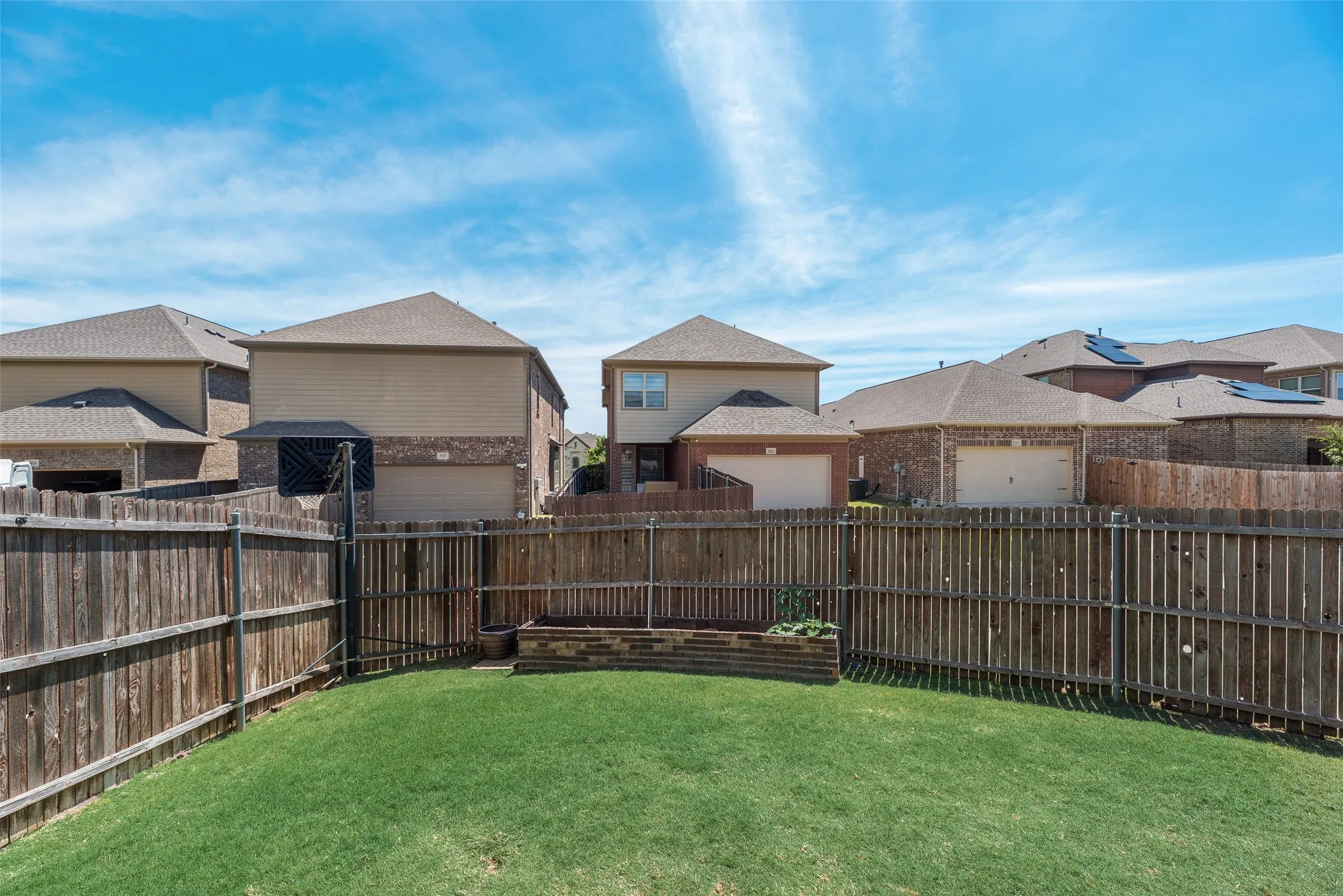 Single Family Residence For Sale in Dallas County , 5056 Empire Way, Irving, Texas 75038, 7 Bedroom, 6 Bathroom, 2 Garage spaces, 4,187 Sqft, built in 2013, mls#21404348, Real Estate Agent in Irving, Homes For Sale in Dallas county, Homes For Sale in Irving, Realtor in Irving Texas, Real Estate Brokerage Independent Realty Texas, Luminita Cordes Realtor