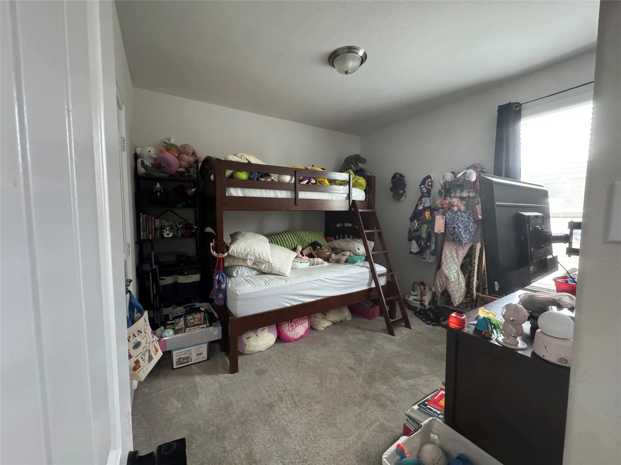 Single Family Residence For Sale in Ellis County , 505 Ashbury Drive, Midlothian, Texas 76065, 3 Bedroom, 2 Bathroom, 2 Garage spaces, 2,131 Sqft, built in 2017, mls#21404524, Real Estate Agent in Midlothian, Homes For Sale in Ellis county, Homes For Sale in Midlothian, Realtor in Midlothian Texas, Real Estate Brokerage Independent Realty Texas, Luminita Cordes Realtor
