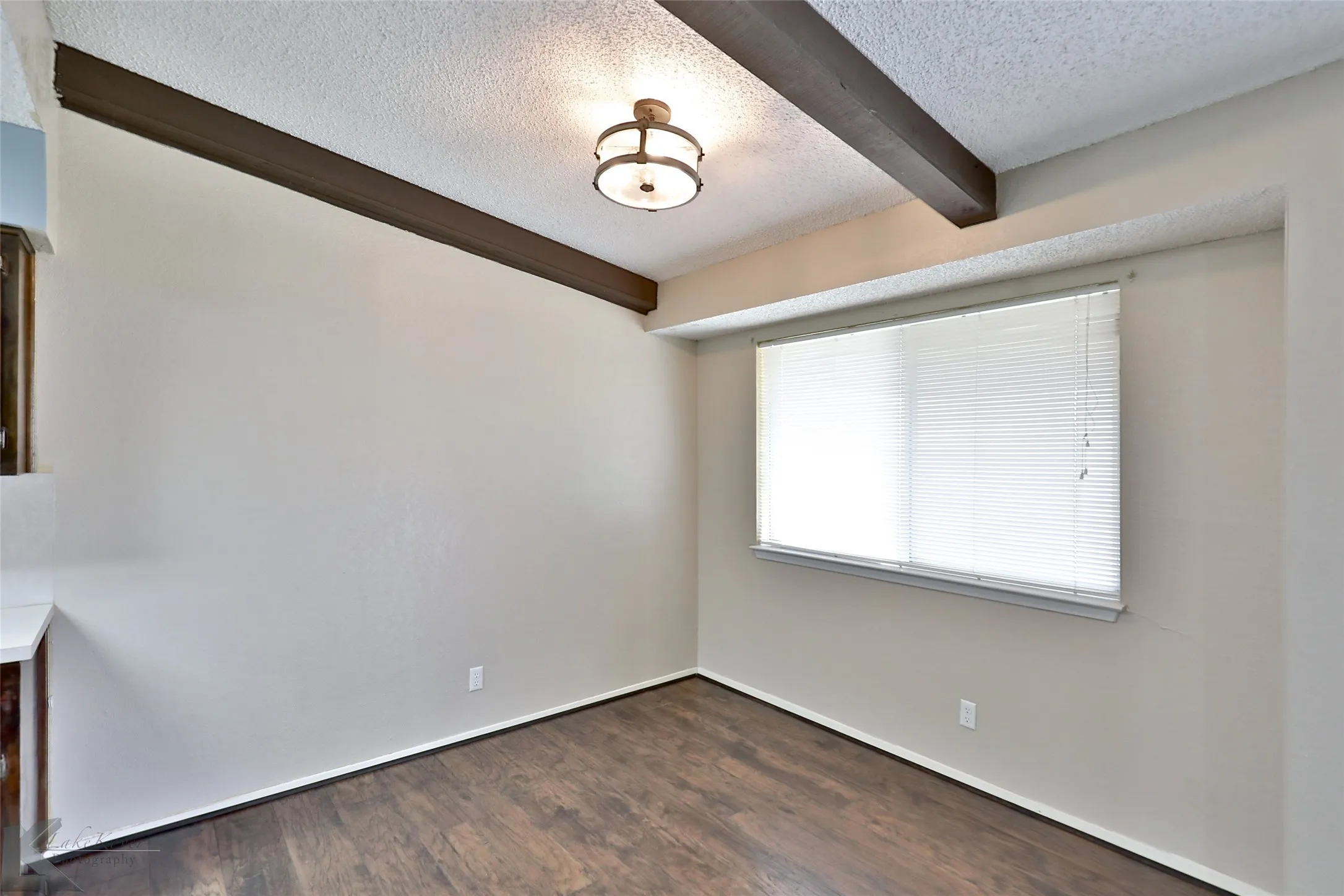 Single Family Residence For Rent in Taylor County , 5242 Fairmont Street, Abilene, Texas 79605, 3 Bedroom, 2 Bathroom, 2 Garage spaces, 1,235 Sqft, built in 1976, mls#21404530, Real Estate Agent in Abilene, Homes For Rent in Taylor county, Homes For Rent in Abilene, Realtor in Abilene Texas, Real Estate Brokerage Independent Realty Texas, Luminita Cordes Realtor