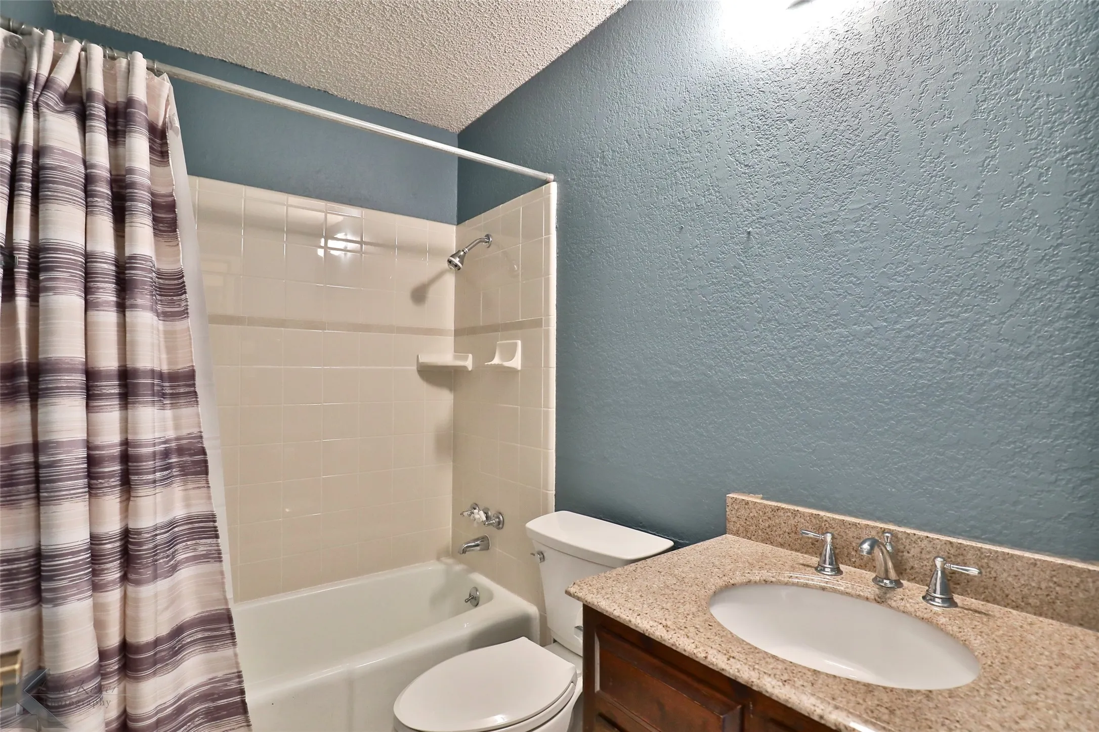 Single Family Residence For Rent in Taylor County , 5242 Fairmont Street, Abilene, Texas 79605, 3 Bedroom, 2 Bathroom, 2 Garage spaces, 1,235 Sqft, built in 1976, mls#21404530, Real Estate Agent in Abilene, Homes For Rent in Taylor county, Homes For Rent in Abilene, Realtor in Abilene Texas, Real Estate Brokerage Independent Realty Texas, Luminita Cordes Realtor