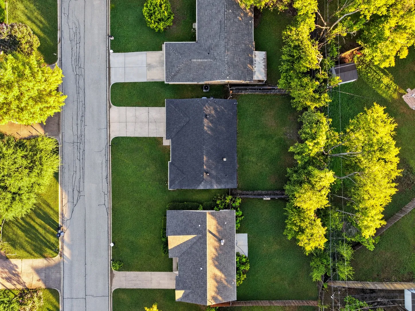 Single Family Residence For Sale in Tarrant County , 617 S Waxahachie Street, Mansfield, Texas 76063, 3 Bedroom, 2 Bathroom, 2 Garage spaces, 1,208 Sqft, built in 1987, mls#21404170, Real Estate Agent in Mansfield, Homes For Sale in Tarrant county, Homes For Sale in Mansfield, Realtor in Mansfield Texas, Real Estate Brokerage Independent Realty Texas, Luminita Cordes Realtor