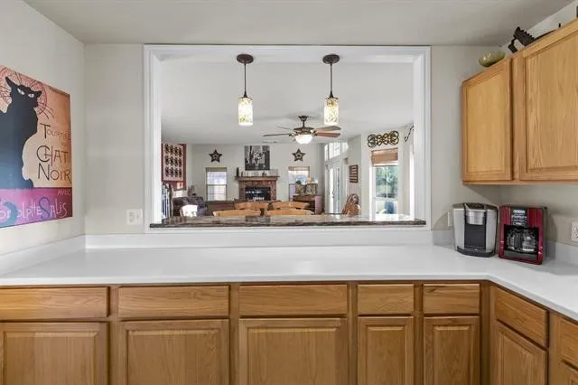 Single Family Residence For Sale in Llano County , 1932 Granite Cove Road, Kingsland, Texas 78639, 3 Bedroom, 3 Bathroom, Garage spaces, 1,812 Sqft, built in 2004, mls#21404521, Real Estate Agent in Kingsland, Homes For Sale in Llano county, Homes For Sale in Kingsland, Realtor in Kingsland Texas, Real Estate Brokerage Independent Realty Texas, Luminita Cordes Realtor