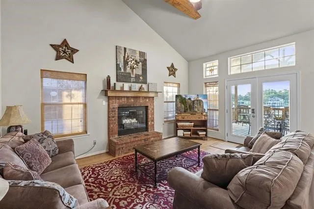 Main level living room