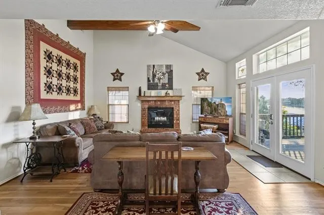 Main level living room
