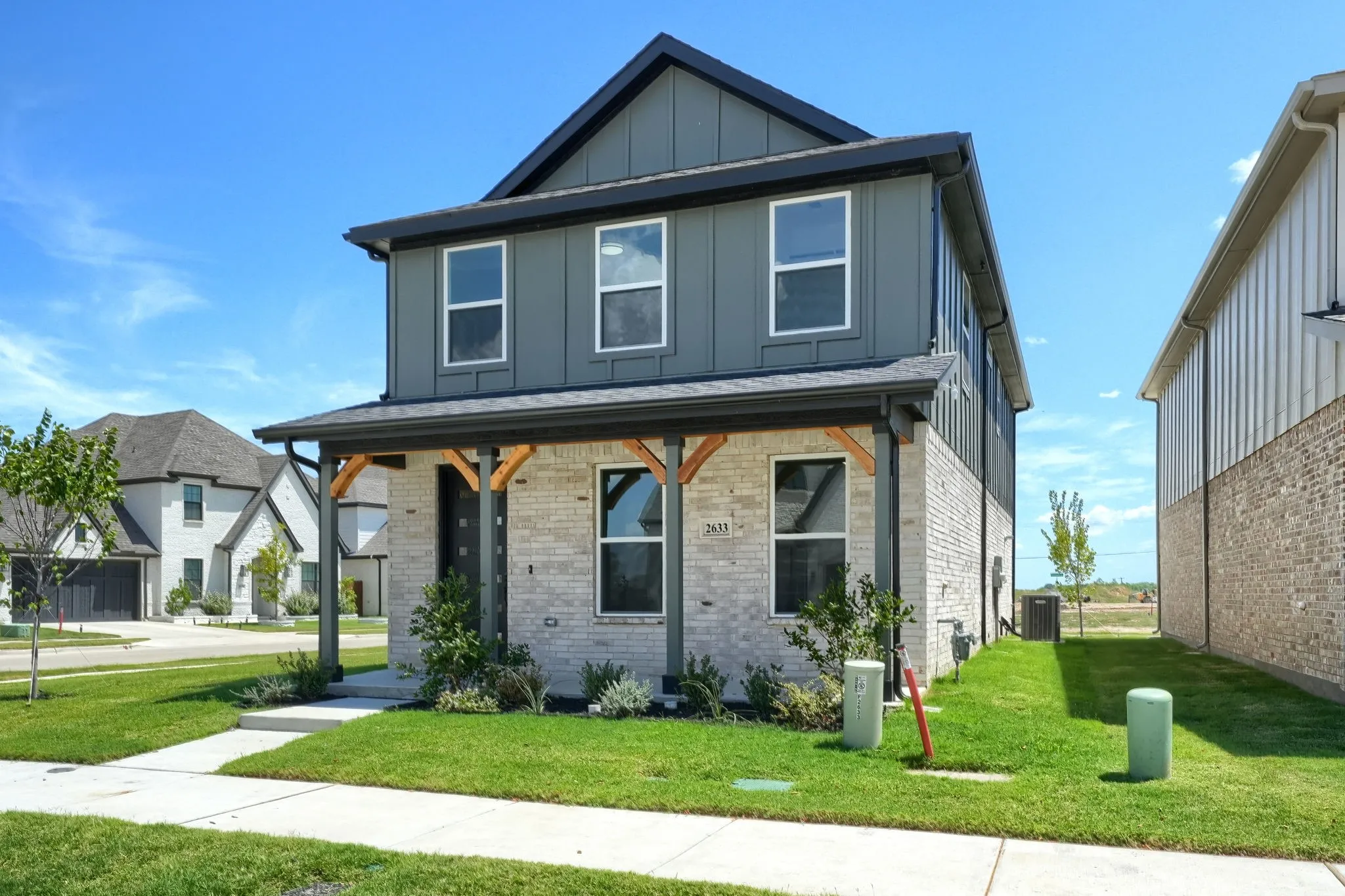 Single Family Residence For Rent in Tarrant County , 2633 Tanager Street, Fort Worth, Texas 76118, 3 Bedroom, 3 Bathroom, 2 Garage spaces, 1,660 Sqft, built in 2024, mls#21404397, Real Estate Agent in Fort Worth, Homes For Rent in Tarrant county, Homes For Rent in Fort Worth, Realtor in Fort Worth Texas, Real Estate Brokerage Independent Realty Texas, Luminita Cordes Realtor