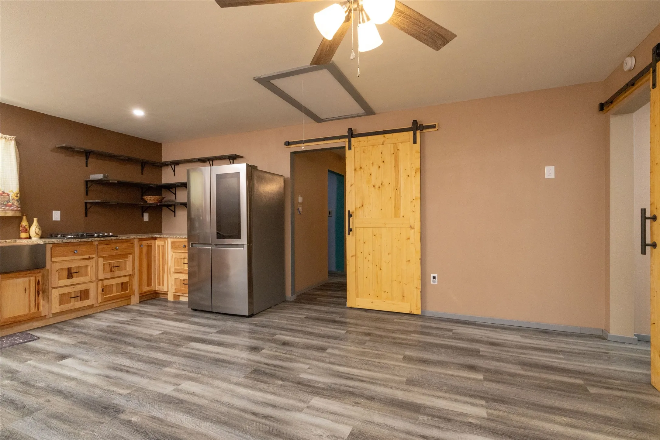 Single Family Residence For Sale in Anderson County , 14313 FM 645, Palestine, Texas 75803, 4 Bedroom, 4 Bathroom, 1 Garage spaces, 2,764 Sqft, built in 2022, mls#21404580, Real Estate Agent in Palestine, Homes For Sale in Anderson county, Homes For Sale in Palestine, Realtor in Palestine Texas, Real Estate Brokerage Independent Realty Texas, Luminita Cordes Realtor