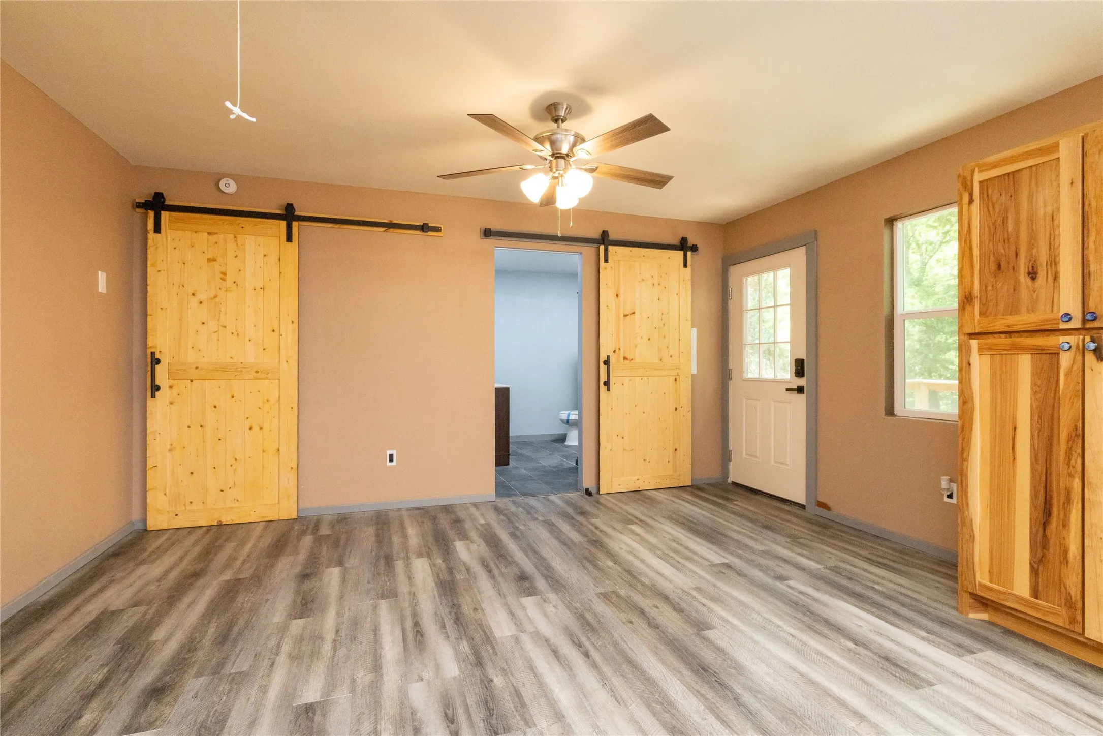 Single Family Residence For Sale in Anderson County , 14313 FM 645, Palestine, Texas 75803, 4 Bedroom, 4 Bathroom, 1 Garage spaces, 2,764 Sqft, built in 2022, mls#21404580, Real Estate Agent in Palestine, Homes For Sale in Anderson county, Homes For Sale in Palestine, Realtor in Palestine Texas, Real Estate Brokerage Independent Realty Texas, Luminita Cordes Realtor