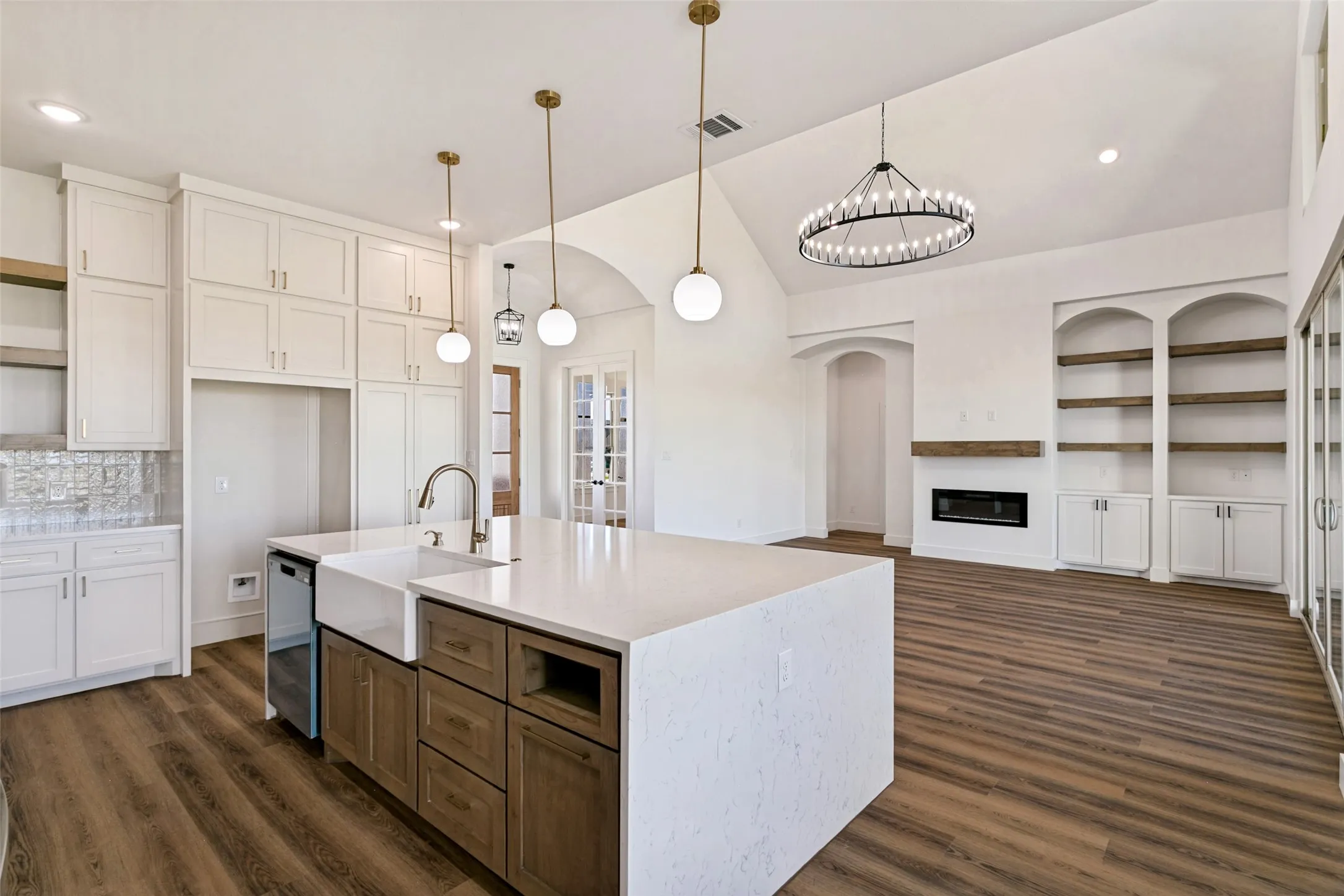 Single Family Residence For Sale in Johnson County , 6951 Eagle Creek Drive, Godley, Texas 76044, 4 Bedroom, 4 Bathroom, 2 Garage spaces, 2,794 Sqft, built in 2026, mls#21400052, Real Estate Agent in Godley, Homes For Sale in Johnson county, Homes For Sale in Godley, Realtor in Godley Texas, Real Estate Brokerage Independent Realty Texas, Luminita Cordes Realtor
