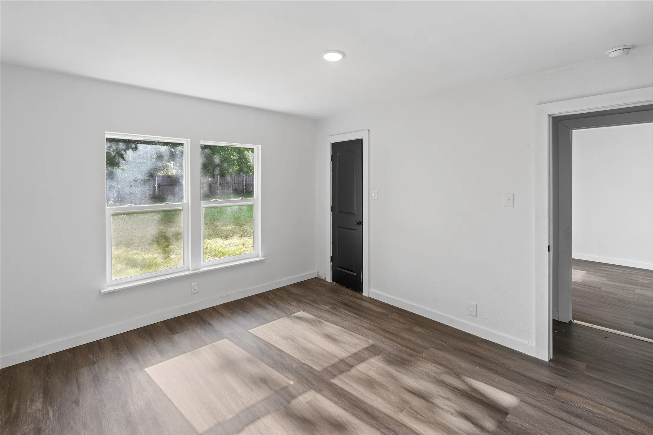 Single Family Residence For Rent in Hopkins County , 1613 Irwin Lane, Sulphur Springs, Texas 75482, 3 Bedroom, 2 Bathroom, Garage spaces, 1,514 Sqft, built in 1956, mls#21404602, Real Estate Agent in Sulphur Springs, Homes For Rent in Hopkins county, Homes For Rent in Sulphur Springs, Realtor in Sulphur Springs Texas, Real Estate Brokerage Independent Realty Texas, Luminita Cordes Realtor