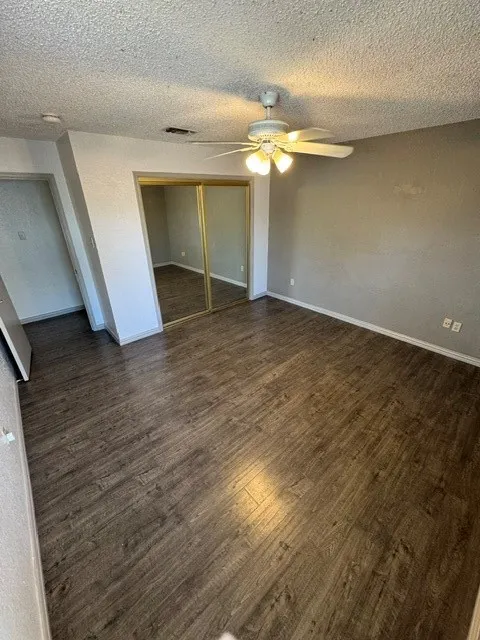 Single Family Residence For Sale in Tarrant County , 1432 Palmnold Circle W, Fort Worth, Texas 76120, 3 Bedroom, 3 Bathroom, 2 Garage spaces, 1,522 Sqft, built in 1981, mls#21380165, Real Estate Agent in Fort Worth, Homes For Sale in Tarrant county, Homes For Sale in Fort Worth, Realtor in Fort Worth Texas, Real Estate Brokerage Independent Realty Texas, Luminita Cordes Realtor
