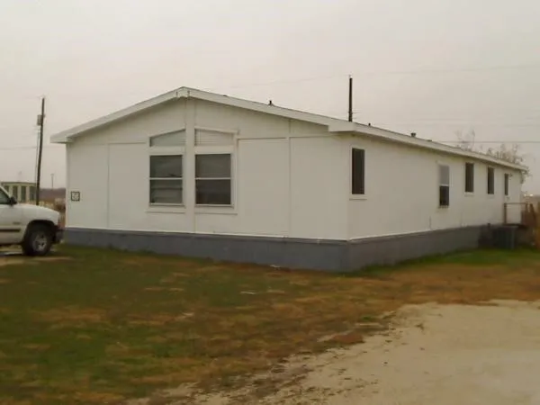 Mobile Home For Rent in Taylor County , 198 High Cotton Parkway, Merkel, Texas 79536, 4 Bedroom, 2 Bathroom, Garage spaces, 1,876 Sqft, built in 1986, mls#21404606, Real Estate Agent in Merkel, Homes For Rent in Taylor county, Homes For Rent in Merkel, Realtor in Merkel Texas, Real Estate Brokerage Independent Realty Texas, Luminita Cordes Realtor