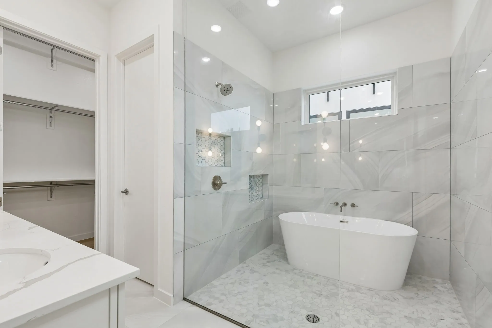 Condominium For Rent in Dallas County , 4739 Gretna Street 101, Dallas, Texas 75207, 2 Bedroom, 3 Bathroom, 2 Garage spaces, 1,943 Sqft, built in 2026, mls#21403791, Real Estate Agent in Dallas, Homes For Rent in Dallas county, Homes For Rent in Dallas, Realtor in Dallas Texas, Real Estate Brokerage Independent Realty Texas, Luminita Cordes Realtor