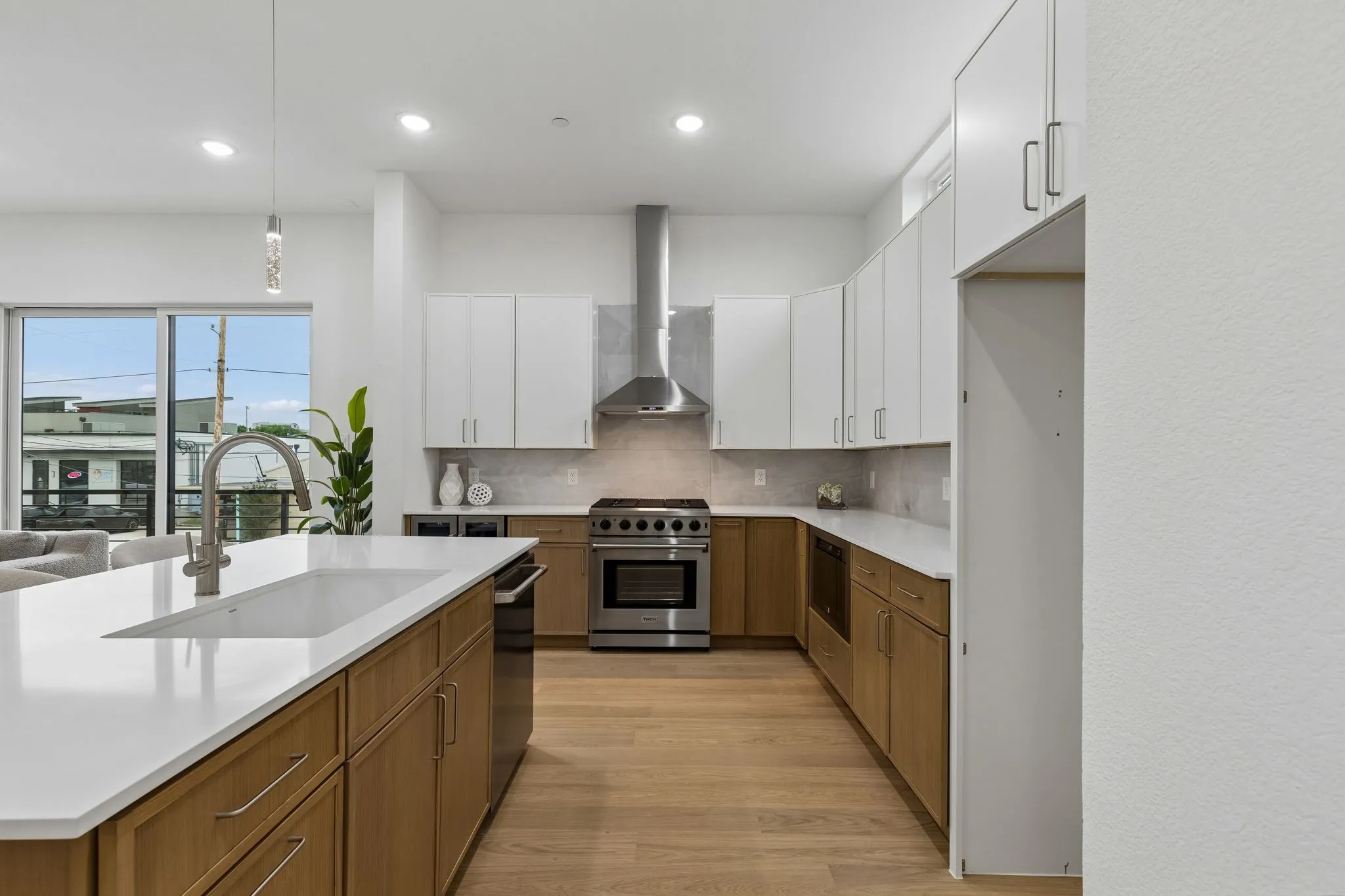 Condominium For Rent in Dallas County , 4739 Gretna Street 104, Dallas, Texas 75207, 2 Bedroom, 3 Bathroom, 2 Garage spaces, 1,943 Sqft, built in 2026, mls#21403820, Real Estate Agent in Dallas, Homes For Rent in Dallas county, Homes For Rent in Dallas, Realtor in Dallas Texas, Real Estate Brokerage Independent Realty Texas, Luminita Cordes Realtor