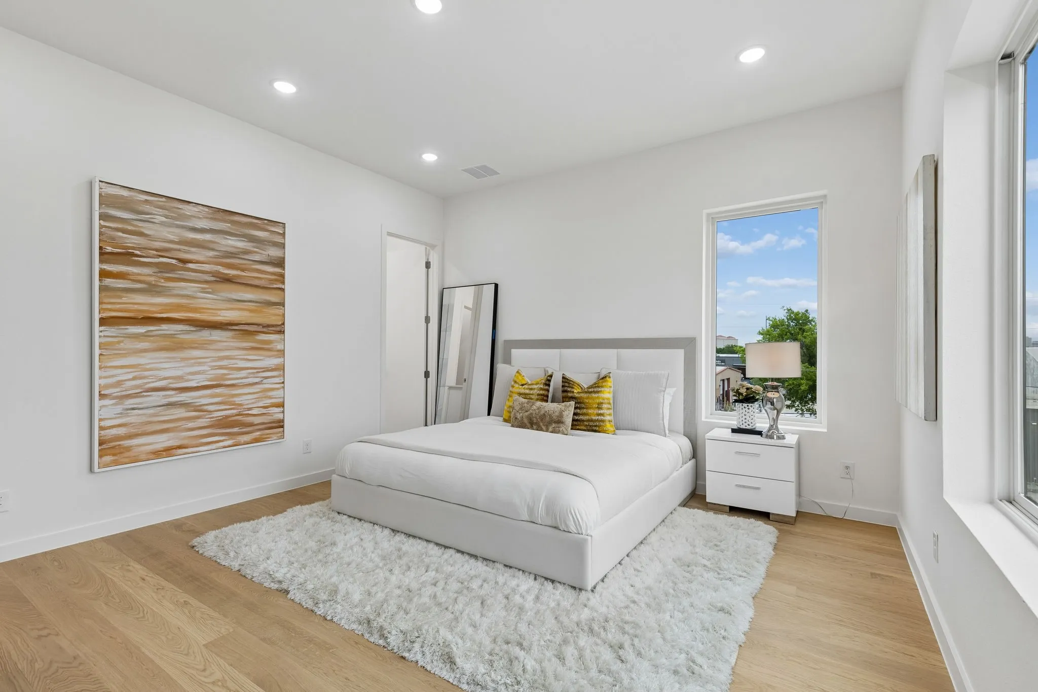 Condominium For Rent in Dallas County , 4739 Gretna Street 104, Dallas, Texas 75207, 2 Bedroom, 3 Bathroom, 2 Garage spaces, 1,943 Sqft, built in 2026, mls#21403820, Real Estate Agent in Dallas, Homes For Rent in Dallas county, Homes For Rent in Dallas, Realtor in Dallas Texas, Real Estate Brokerage Independent Realty Texas, Luminita Cordes Realtor