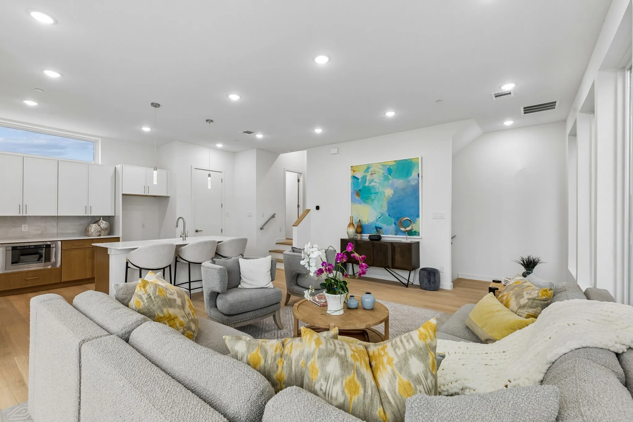 Condominium For Rent in Dallas County , 4739 Gretna Street 104, Dallas, Texas 75207, 2 Bedroom, 3 Bathroom, 2 Garage spaces, 1,943 Sqft, built in 2026, mls#21403820, Real Estate Agent in Dallas, Homes For Rent in Dallas county, Homes For Rent in Dallas, Realtor in Dallas Texas, Real Estate Brokerage Independent Realty Texas, Luminita Cordes Realtor