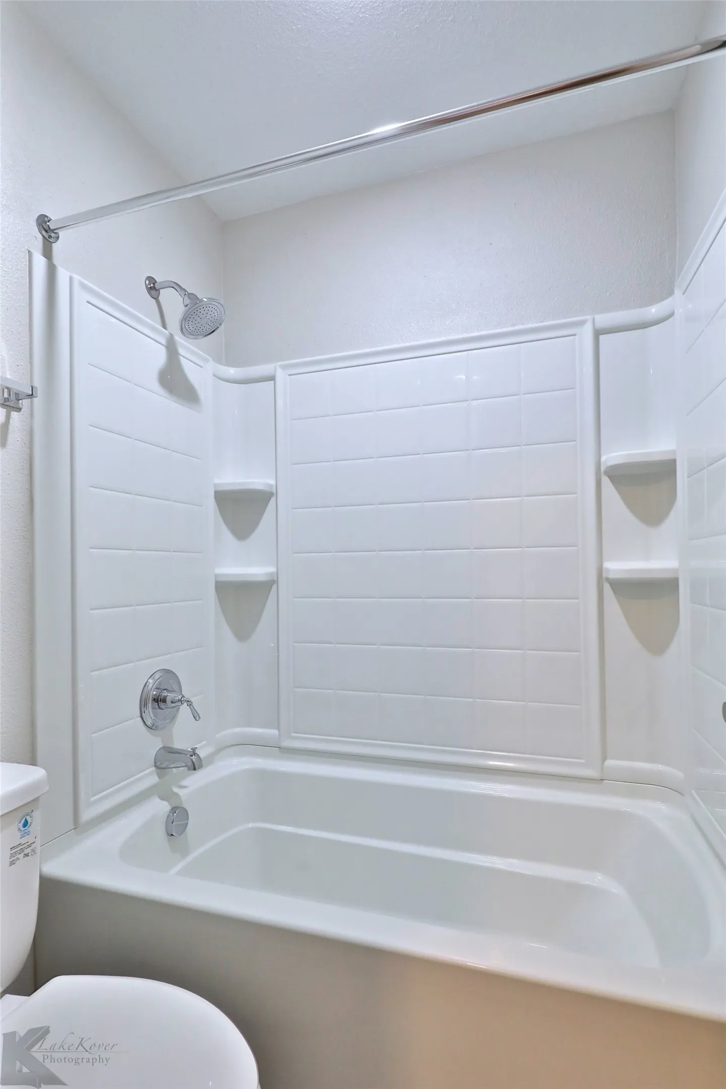 Apartment For Rent in Taylor County , 2800 Sayles Boulevard 07 A, Abilene, Texas 79605, 2 Bedroom, 1 Bathroom, Garage spaces, 975 Sqft, built in 1966, mls#21404623, Real Estate Agent in Abilene, Homes For Rent in Taylor county, Homes For Rent in Abilene, Realtor in Abilene Texas, Real Estate Brokerage Independent Realty Texas, Luminita Cordes Realtor