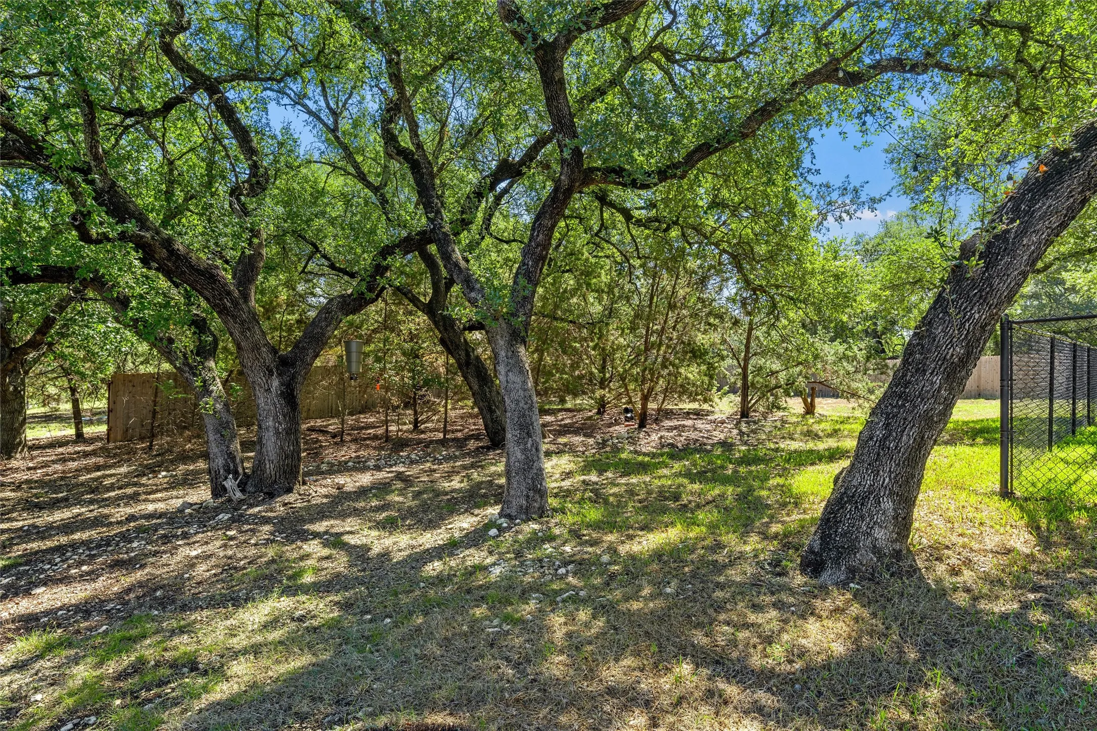 Single Family Residence For Sale in Mc Lennan County , 320 Kandus Cove, China Spring, Texas 76633, 4 Bedroom, 3 Bathroom, 2 Garage spaces, 2,528 Sqft, built in 2018, mls#21404063, Real Estate Agent in China Spring, Homes For Sale in Mc Lennan county, Homes For Sale in China Spring, Realtor in China Spring Texas, Real Estate Brokerage Independent Realty Texas, Luminita Cordes Realtor