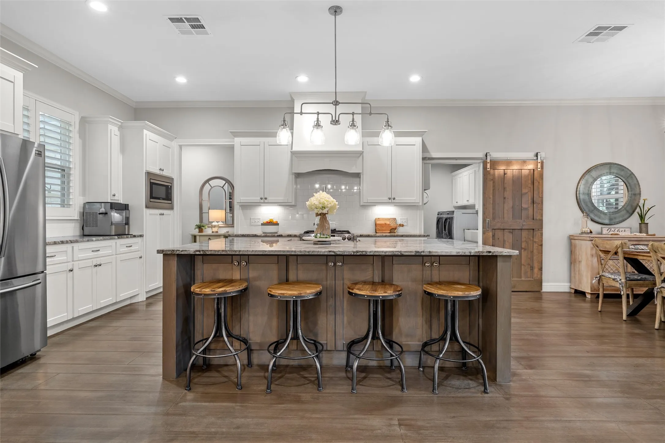 Single Family Residence For Sale in Mc Lennan County , 320 Kandus Cove, China Spring, Texas 76633, 4 Bedroom, 3 Bathroom, 2 Garage spaces, 2,528 Sqft, built in 2018, mls#21404063, Real Estate Agent in China Spring, Homes For Sale in Mc Lennan county, Homes For Sale in China Spring, Realtor in China Spring Texas, Real Estate Brokerage Independent Realty Texas, Luminita Cordes Realtor