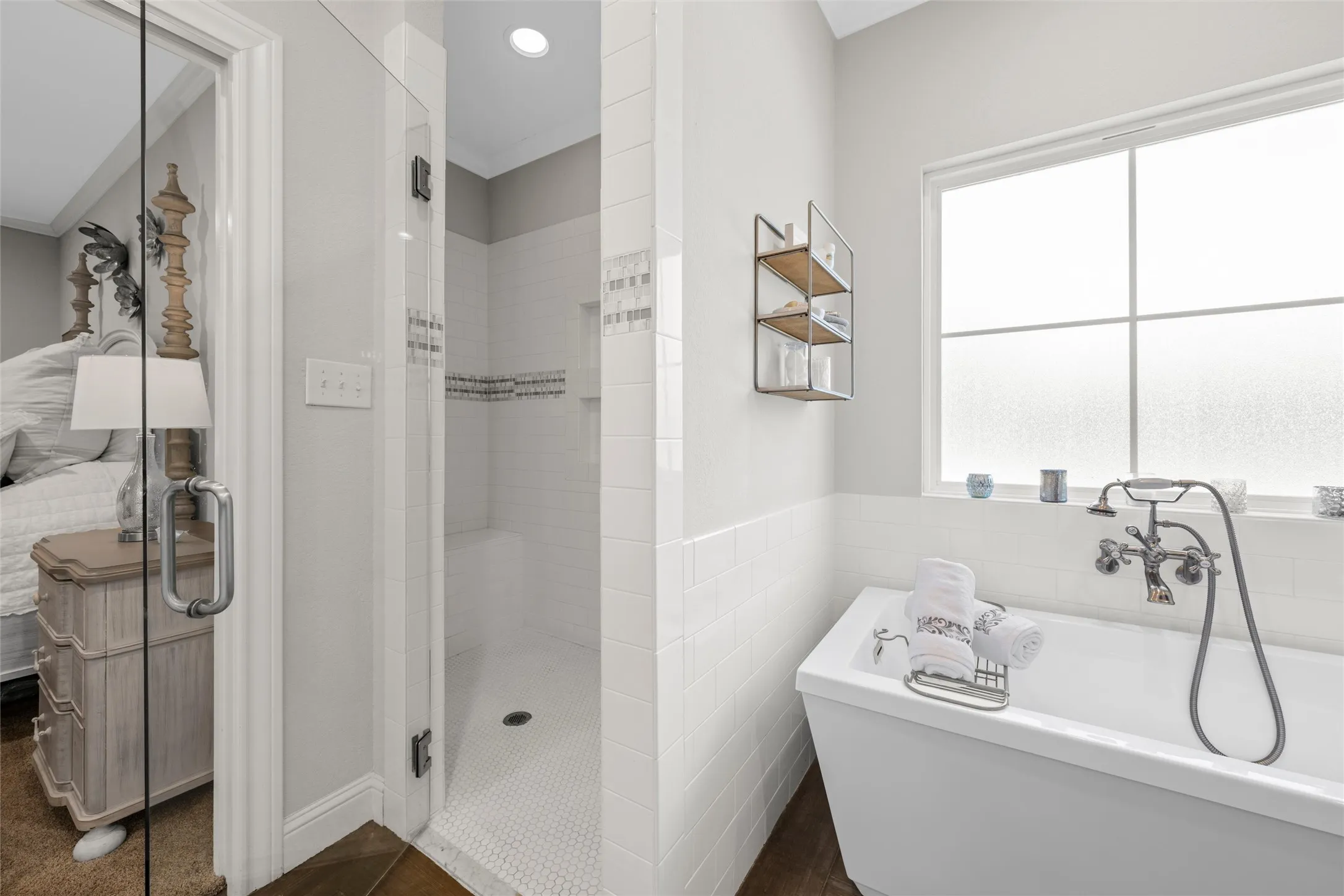 Single Family Residence For Sale in Mc Lennan County , 320 Kandus Cove, China Spring, Texas 76633, 4 Bedroom, 3 Bathroom, 2 Garage spaces, 2,528 Sqft, built in 2018, mls#21404063, Real Estate Agent in China Spring, Homes For Sale in Mc Lennan county, Homes For Sale in China Spring, Realtor in China Spring Texas, Real Estate Brokerage Independent Realty Texas, Luminita Cordes Realtor