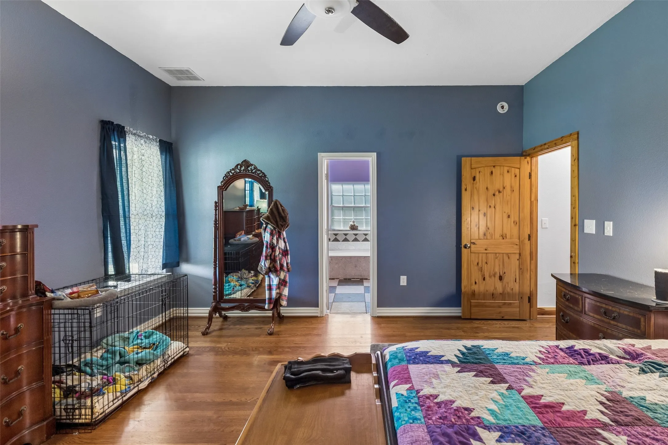 Single Family Residence For Sale in Collin County , 1430 Harlin Drive, St Paul, Texas 75098, 4 Bedroom, 3 Bathroom, 3 Garage spaces, 2,317 Sqft, built in 2006, mls#21404160, Real Estate Agent in St Paul, Homes For Sale in Collin county, Homes For Sale in St Paul, Realtor in St Paul Texas, Real Estate Brokerage Independent Realty Texas, Luminita Cordes Realtor