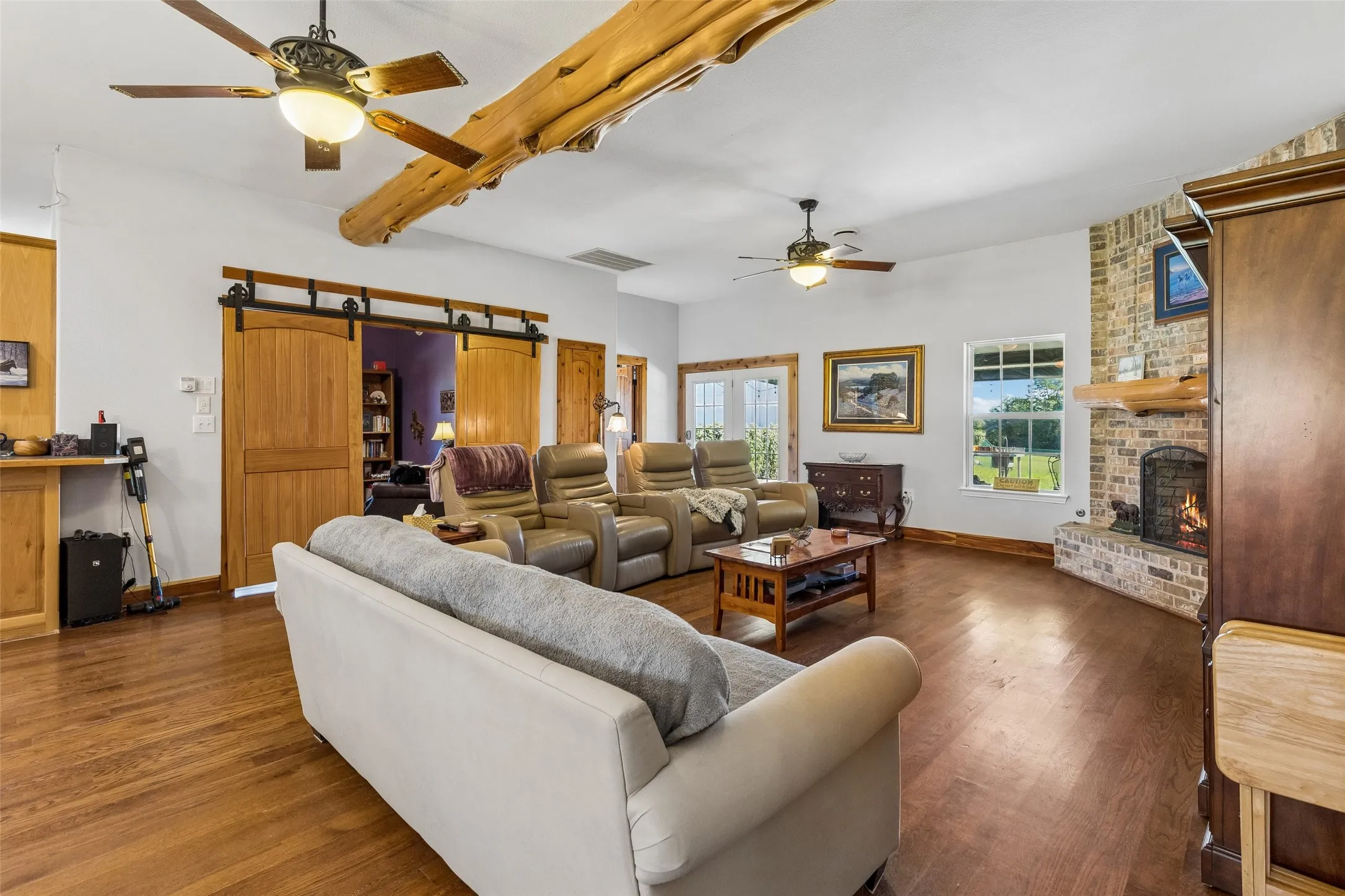 Single Family Residence For Sale in Collin County , 1430 Harlin Drive, St Paul, Texas 75098, 4 Bedroom, 3 Bathroom, 3 Garage spaces, 2,317 Sqft, built in 2006, mls#21404160, Real Estate Agent in St Paul, Homes For Sale in Collin county, Homes For Sale in St Paul, Realtor in St Paul Texas, Real Estate Brokerage Independent Realty Texas, Luminita Cordes Realtor