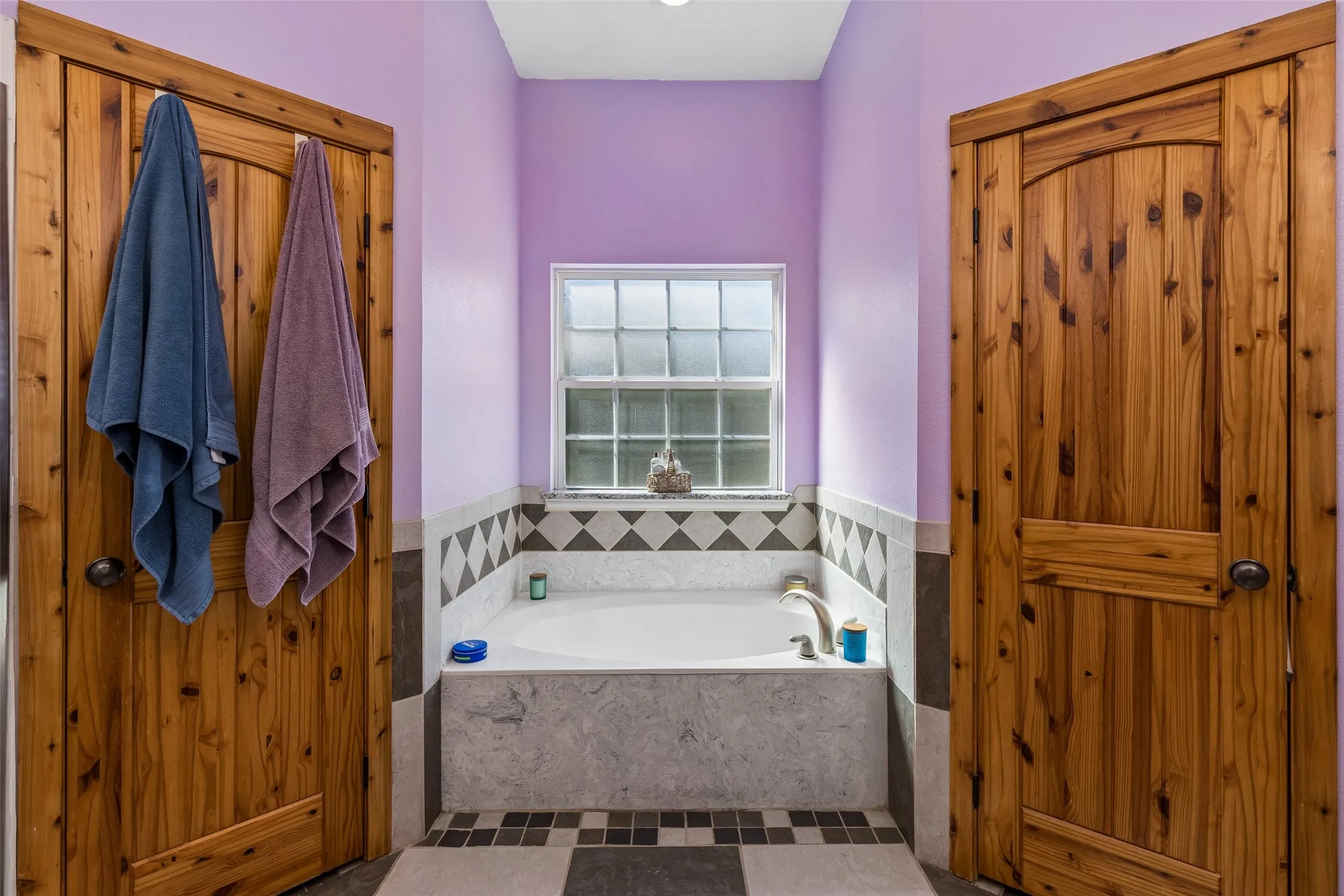 Single Family Residence For Sale in Collin County , 1430 Harlin Drive, St Paul, Texas 75098, 4 Bedroom, 3 Bathroom, 3 Garage spaces, 2,317 Sqft, built in 2006, mls#21404160, Real Estate Agent in St Paul, Homes For Sale in Collin county, Homes For Sale in St Paul, Realtor in St Paul Texas, Real Estate Brokerage Independent Realty Texas, Luminita Cordes Realtor