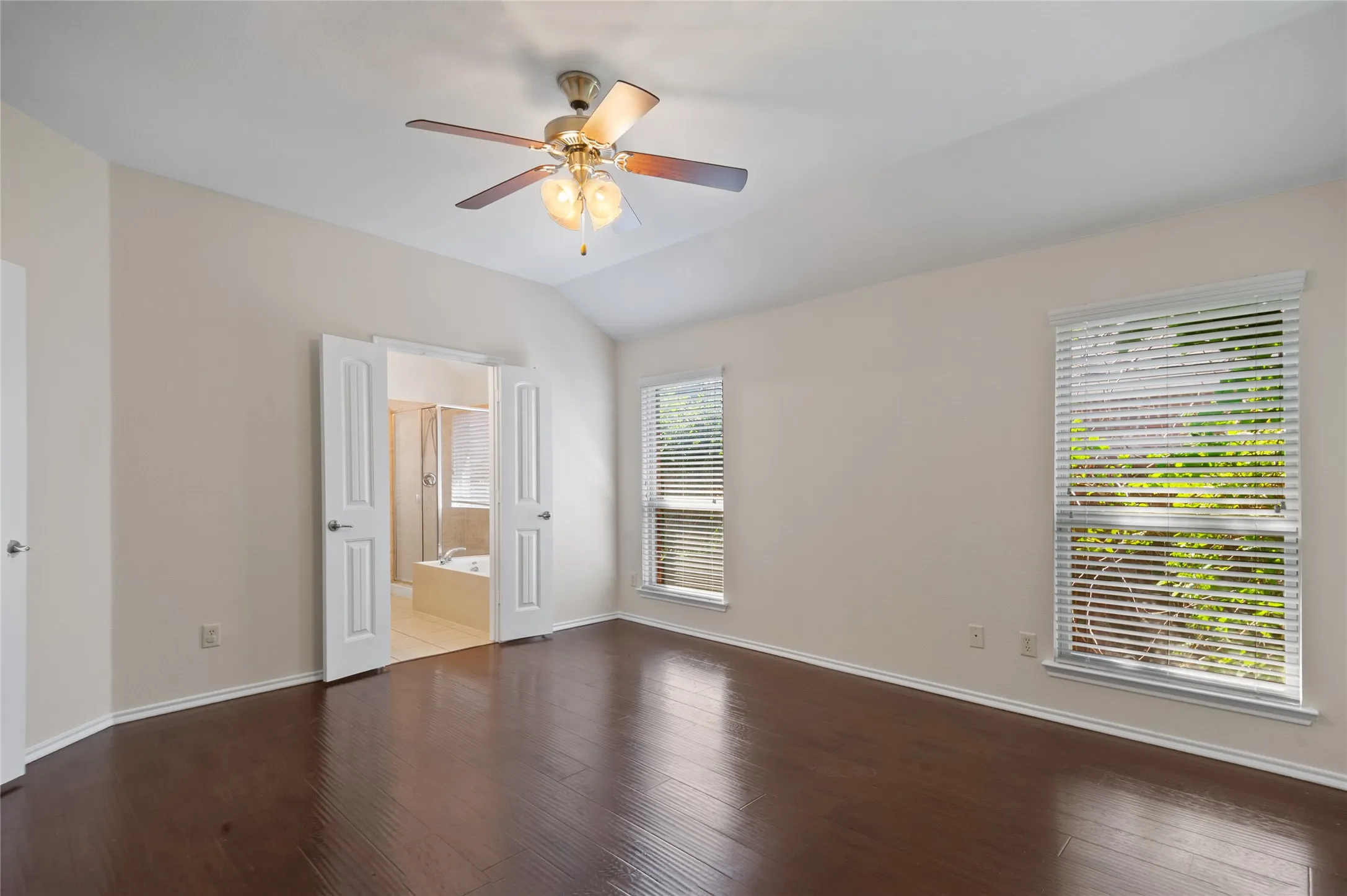 Single Family Residence For Rent in Collin County , 805 Hazels Way, Anna, Texas 75409, 3 Bedroom, 2 Bathroom, 2 Garage spaces, 1,688 Sqft, built in 2014, mls#21404628, Real Estate Agent in Anna, Homes For Rent in Collin county, Homes For Rent in Anna, Realtor in Anna Texas, Real Estate Brokerage Independent Realty Texas, Luminita Cordes Realtor