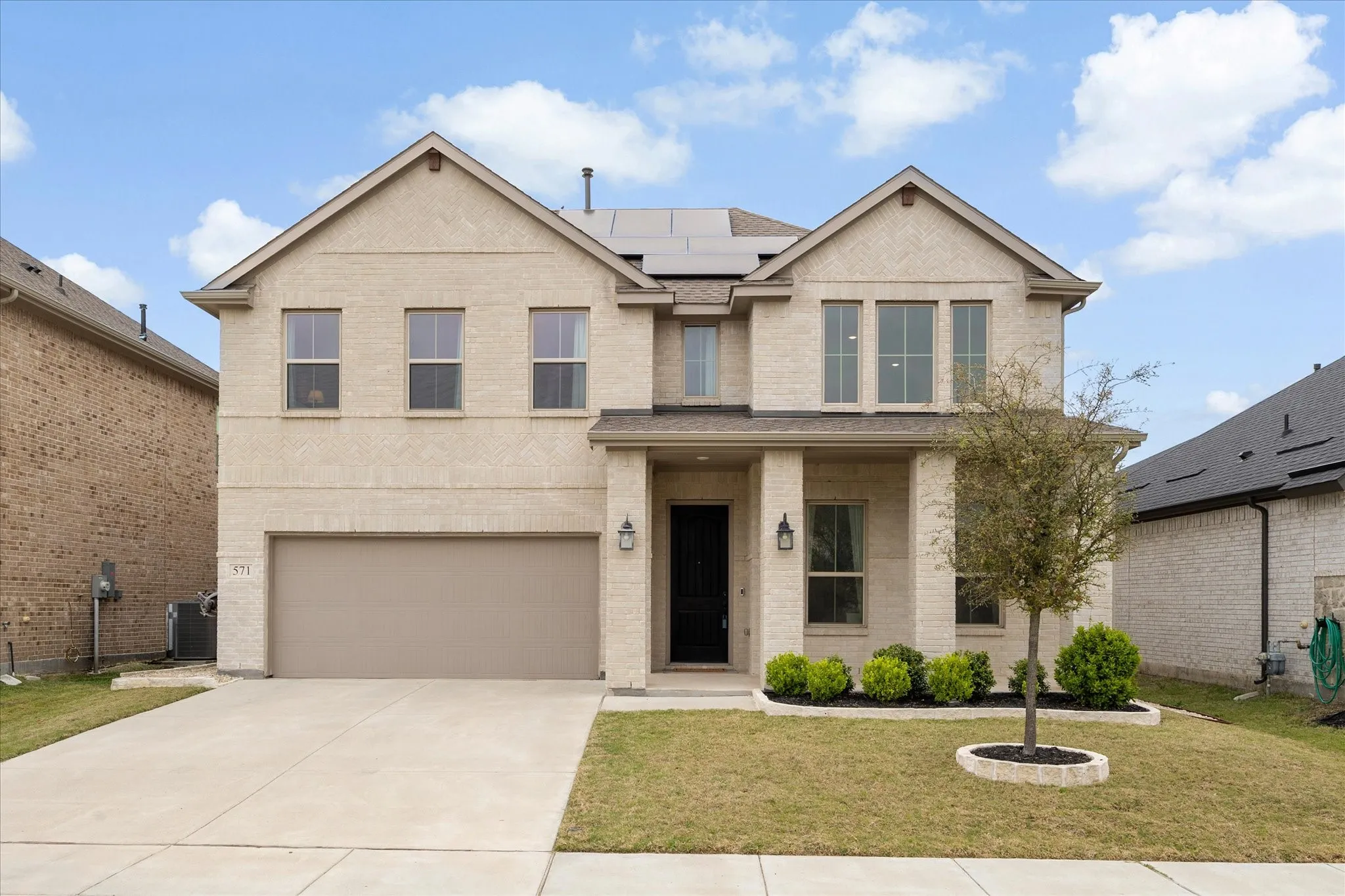 Single Family Residence For Sale in Rockwall County , 571 Bradley Drive, Fate, Texas 75087, 4 Bedroom, 3 Bathroom, 2 Garage spaces, 3,125 Sqft, built in 2021, mls#21404591, Real Estate Agent in Fate, Homes For Sale in Rockwall county, Homes For Sale in Fate, Realtor in Fate Texas, Real Estate Brokerage Independent Realty Texas, Luminita Cordes Realtor