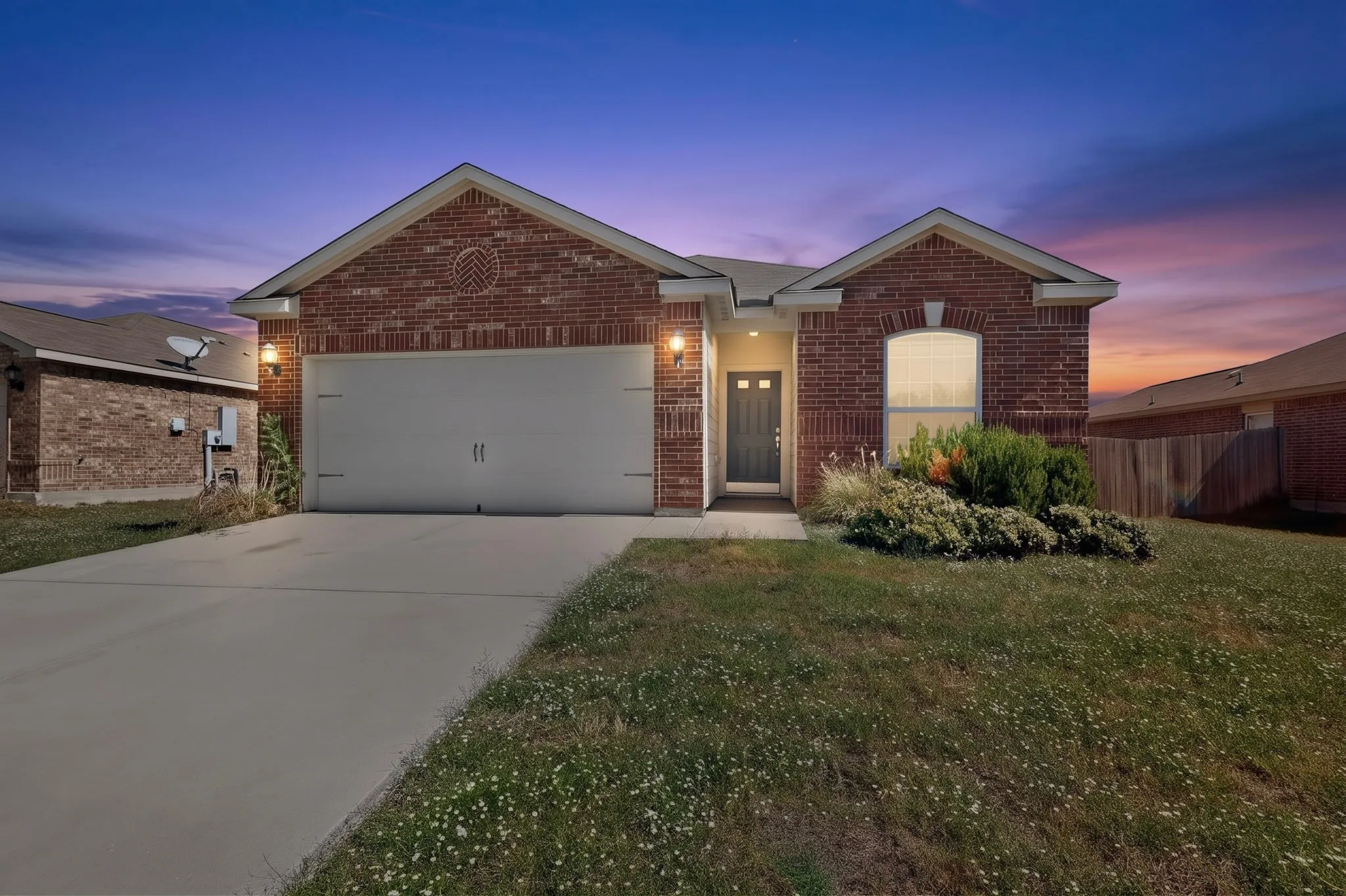 Single Family Residence For Rent in Collin County , 215 Magnolia Drive, Princeton, Texas 75407, 3 Bedroom, 2 Bathroom, 2 Garage spaces, 1,619 Sqft, built in 2016, mls#21404417, Real Estate Agent in Princeton, Homes For Rent in Collin county, Homes For Rent in Princeton, Realtor in Princeton Texas, Real Estate Brokerage Independent Realty Texas, Luminita Cordes Realtor