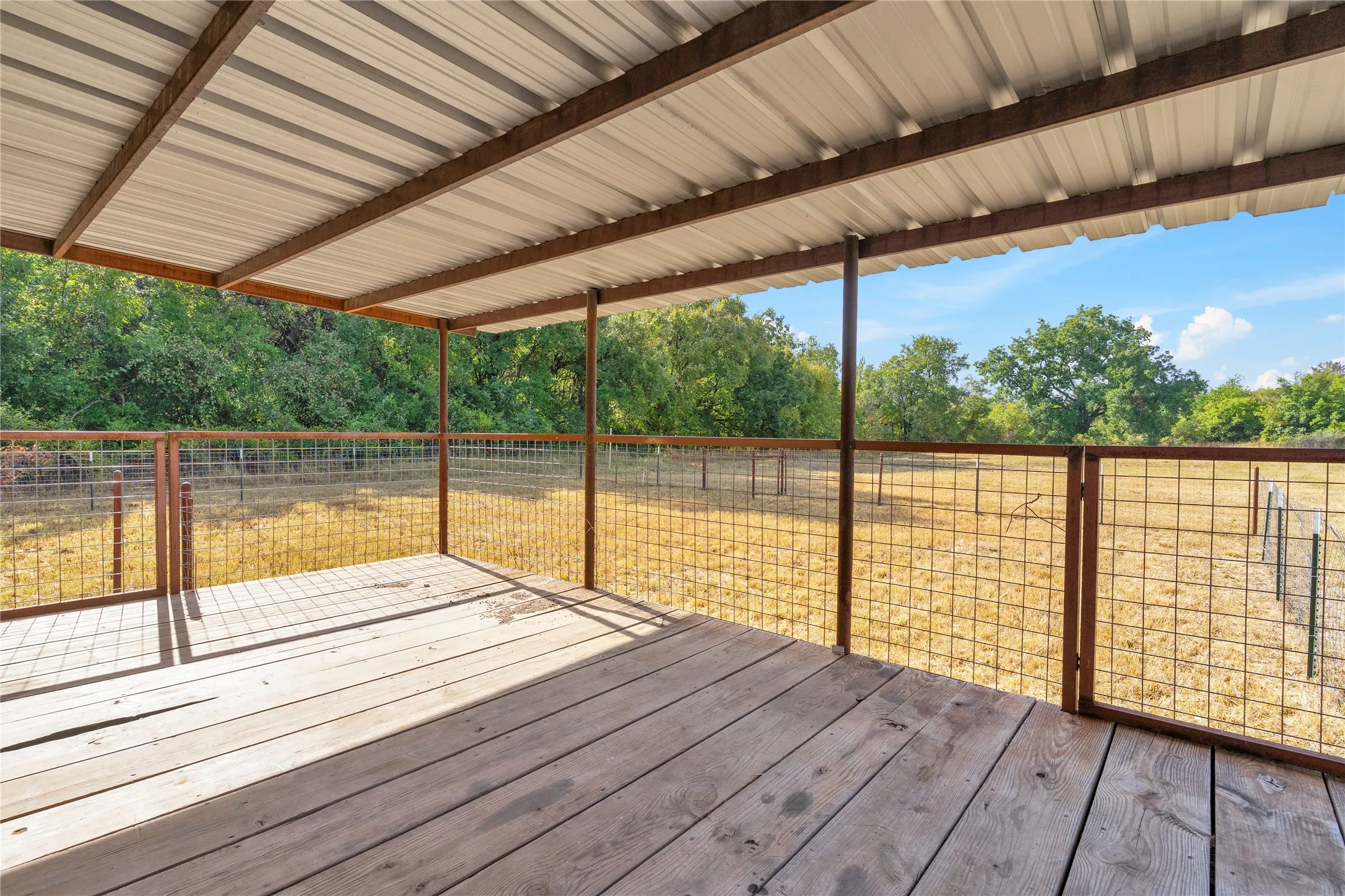 Farm For Sale in Erath County , 7635 W Fm 8, Stephenville, Texas 76401, 0, 0, Garage spaces, 896 Sqft, built in 2019, mls#21401336, Real Estate Agent in Stephenville, Homes For Sale in Erath county, Homes For Sale in Stephenville, Realtor in Stephenville Texas, Real Estate Brokerage Independent Realty Texas, Luminita Cordes Realtor