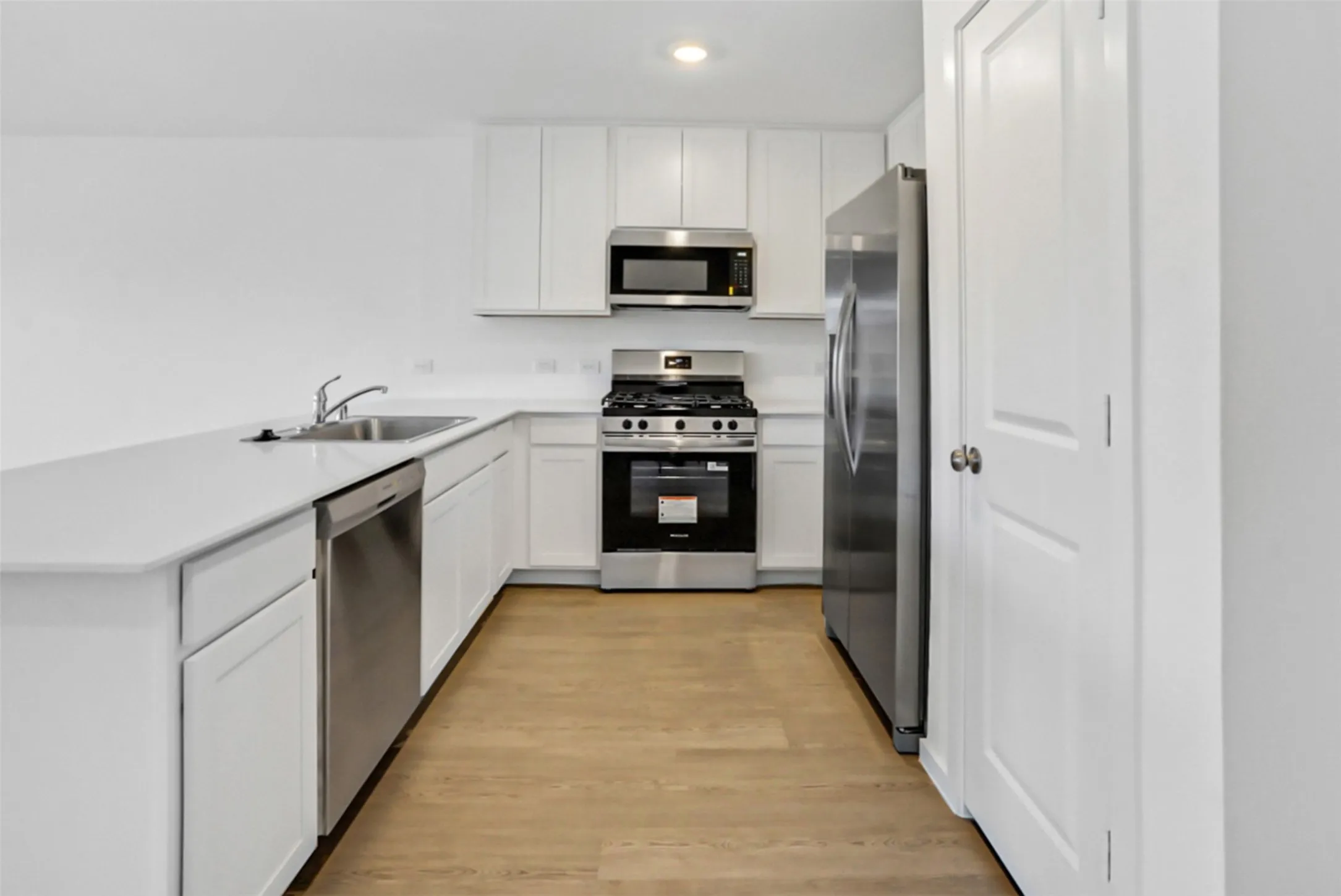 Single Family Residence For Rent in Grayson County , 909 Cole Street, Howe, Texas 75459, 4 Bedroom, 2 Bathroom, 2 Garage spaces, 1,787 Sqft, built in 2025, mls#21404643, Real Estate Agent in Howe, Homes For Rent in Grayson county, Homes For Rent in Howe, Realtor in Howe Texas, Real Estate Brokerage Independent Realty Texas, Luminita Cordes Realtor