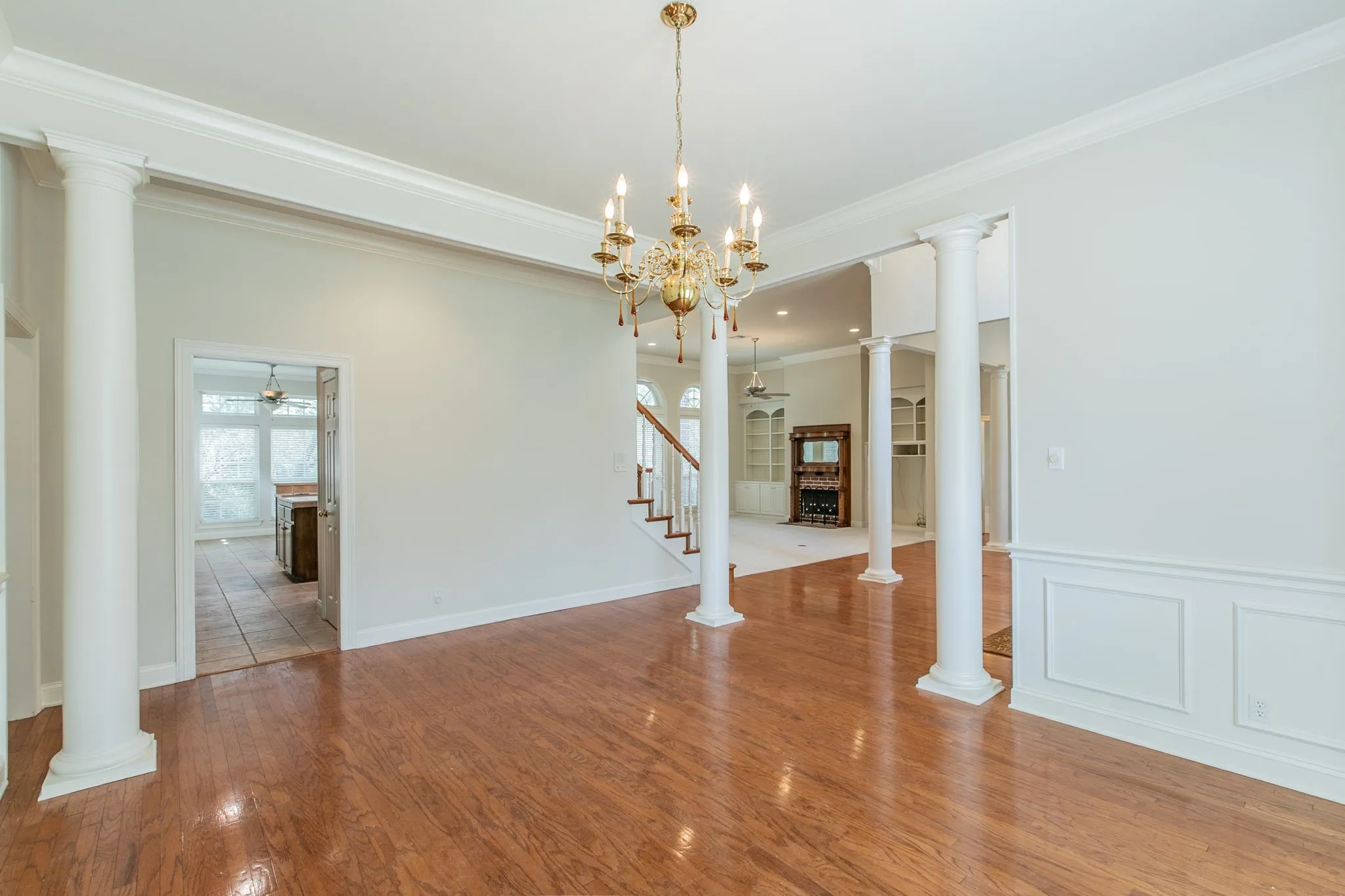 Single Family Residence For Sale in Mc Lennan County , 1051 Hidden Valley Court, Mc Gregor, Texas 76657, 4 Bedroom, 4 Bathroom, 3 Garage spaces, 3,558 Sqft, built in 1998, mls#21401992, Real Estate Agent in Mc Gregor, Homes For Sale in Mc Lennan county, Homes For Sale in Mc Gregor, Realtor in Mc Gregor Texas, Real Estate Brokerage Independent Realty Texas, Luminita Cordes Realtor