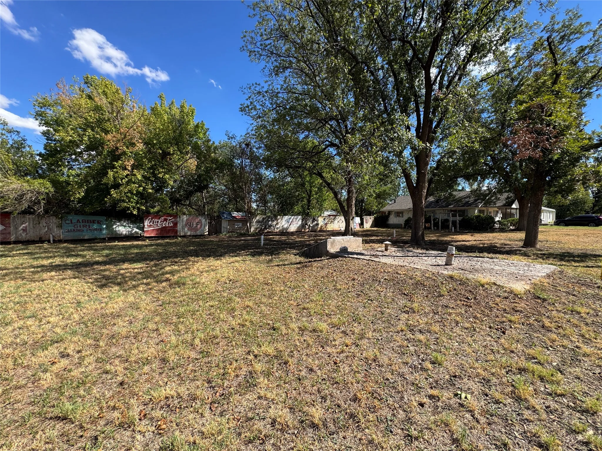 Single Family Residence For Sale in Haskell County , 911 Mccarty Avenue, Rule, Texas 79547, 2 Bedroom, 1 Bathroom, Garage spaces, 1,120 Sqft, built in 1947, mls#21401995, Real Estate Agent in Rule, Homes For Sale in Haskell county, Homes For Sale in Rule, Realtor in Rule Texas, Real Estate Brokerage Independent Realty Texas, Luminita Cordes Realtor