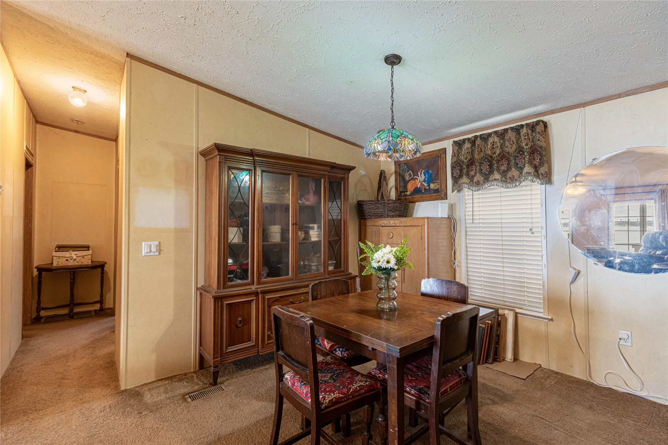 Mobile Home For Sale in Cherokee County , 489 Martha Street, Bullard, Texas 75757, 3 Bedroom, 2 Bathroom, Garage spaces, 1,323 Sqft, built in 2004, mls#21404668, Real Estate Agent in Bullard, Homes For Sale in Cherokee county, Homes For Sale in Bullard, Realtor in Bullard Texas, Real Estate Brokerage Independent Realty Texas, Luminita Cordes Realtor