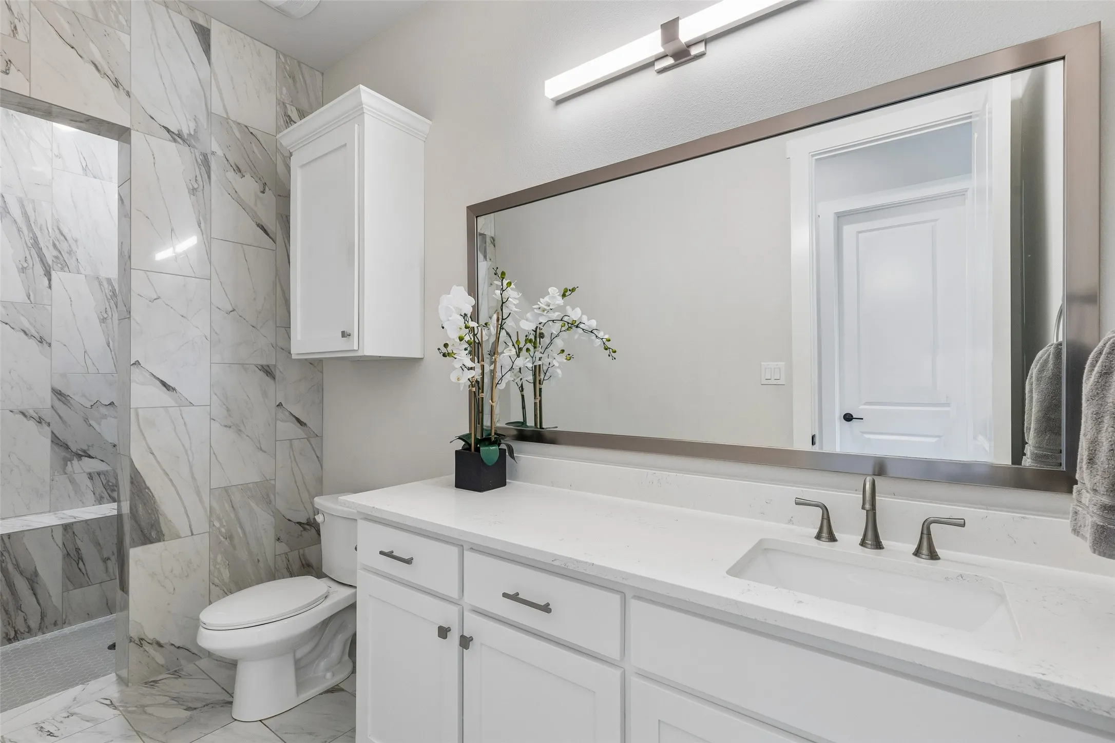 Single Family Residence For Sale in Collin County , 1820 Bobcat Trail, Celina, Texas 75009, 5 Bedroom, 6 Bathroom, 4 Garage spaces, 5,117 Sqft, built in 2023, mls#21402737, Real Estate Agent in Celina, Homes For Sale in Collin county, Homes For Sale in Celina, Realtor in Celina Texas, Real Estate Brokerage Independent Realty Texas, Luminita Cordes Realtor
